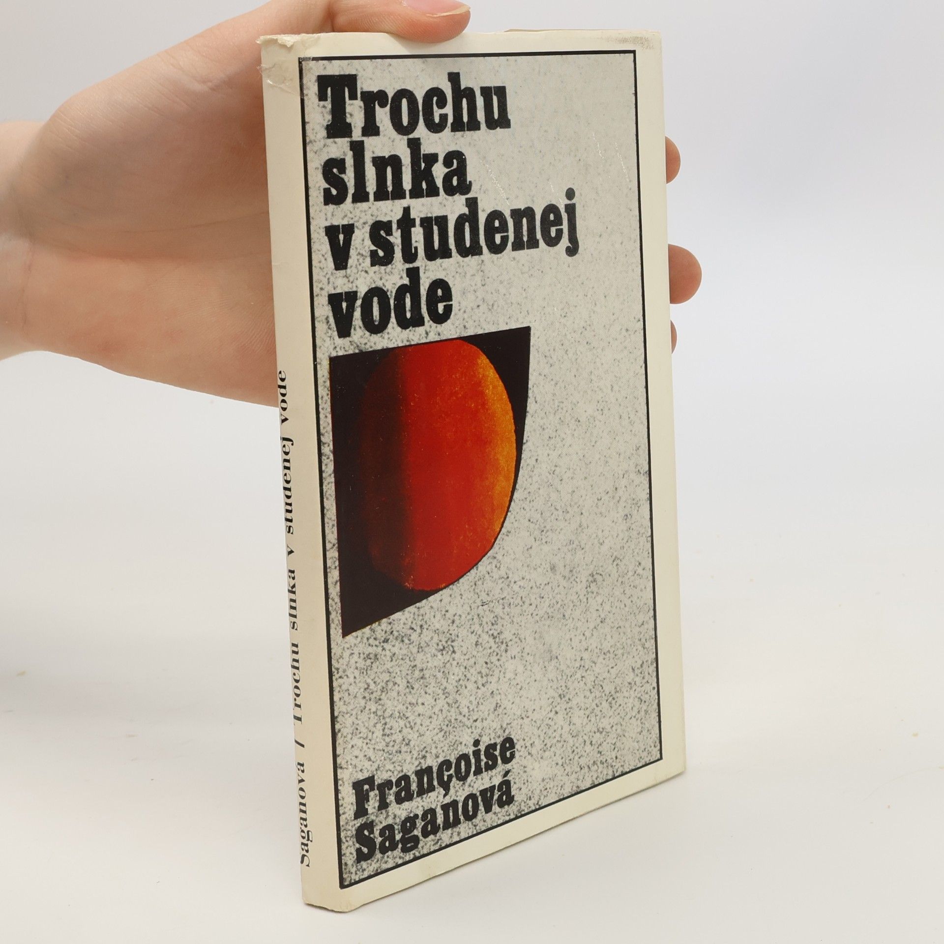 Mária Kutláková Trochu slnka v studenej vode