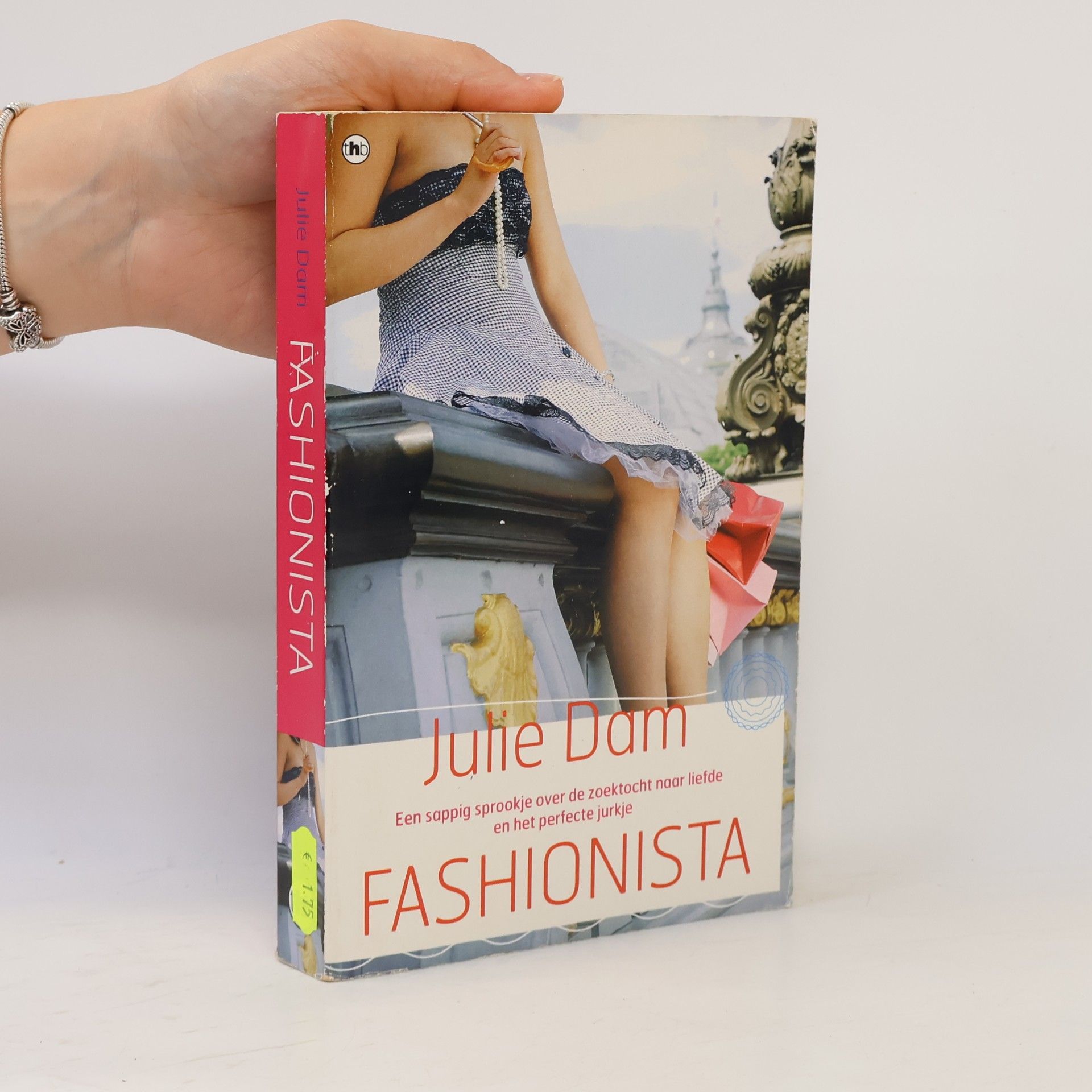 Julie K. L. Dam Fashionista