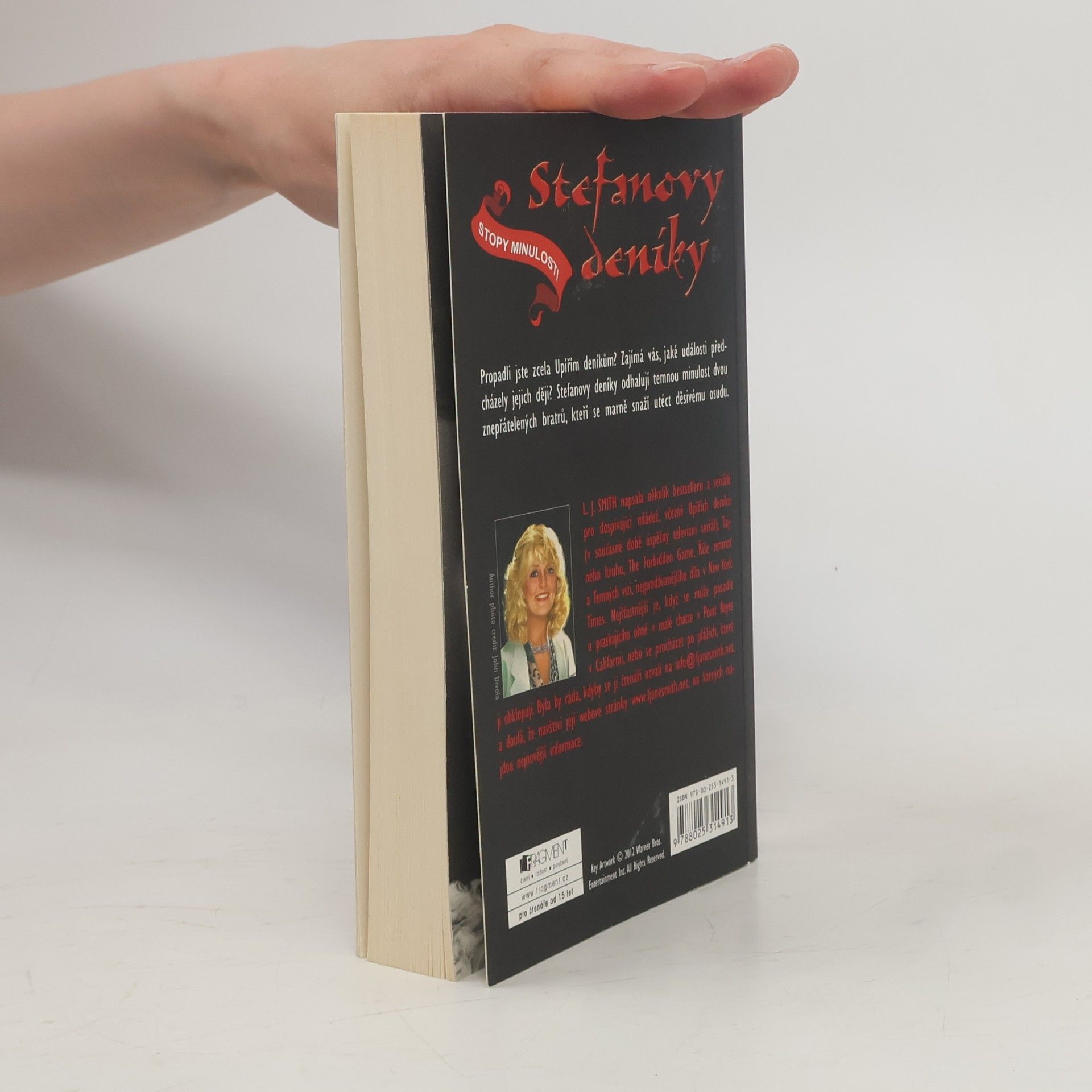 L. J. Smithová  Stefanovy deníky. Stopy minulosti