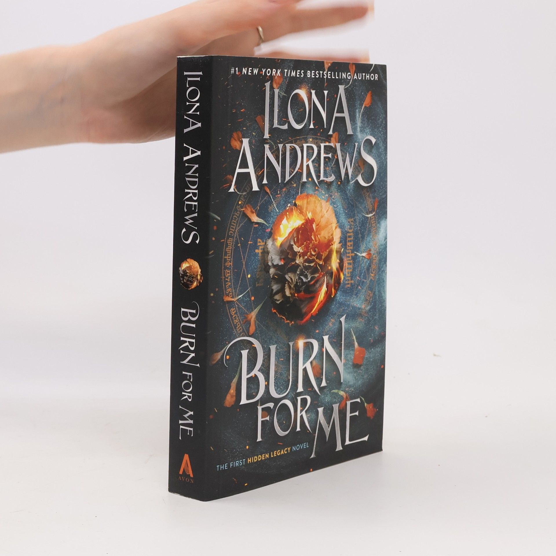 Ilona Andrews Burn for Me
