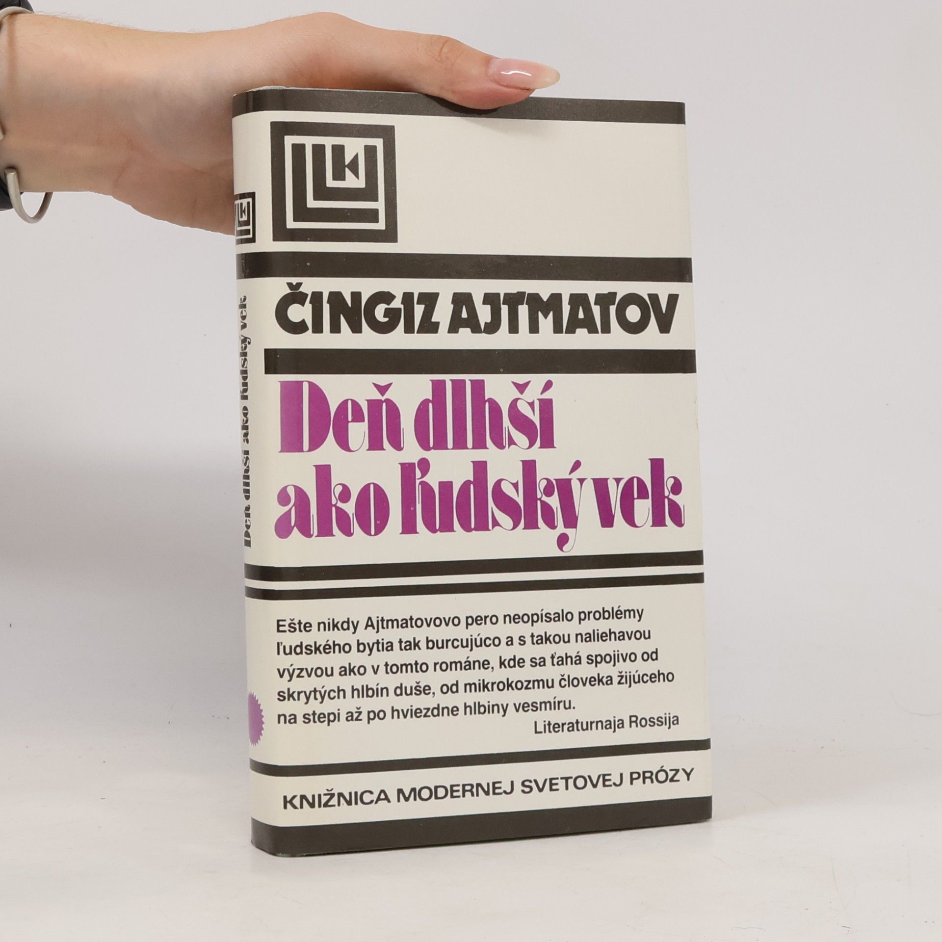 Tschingis Aitmatow Deň dlhší ako ľudský vek
