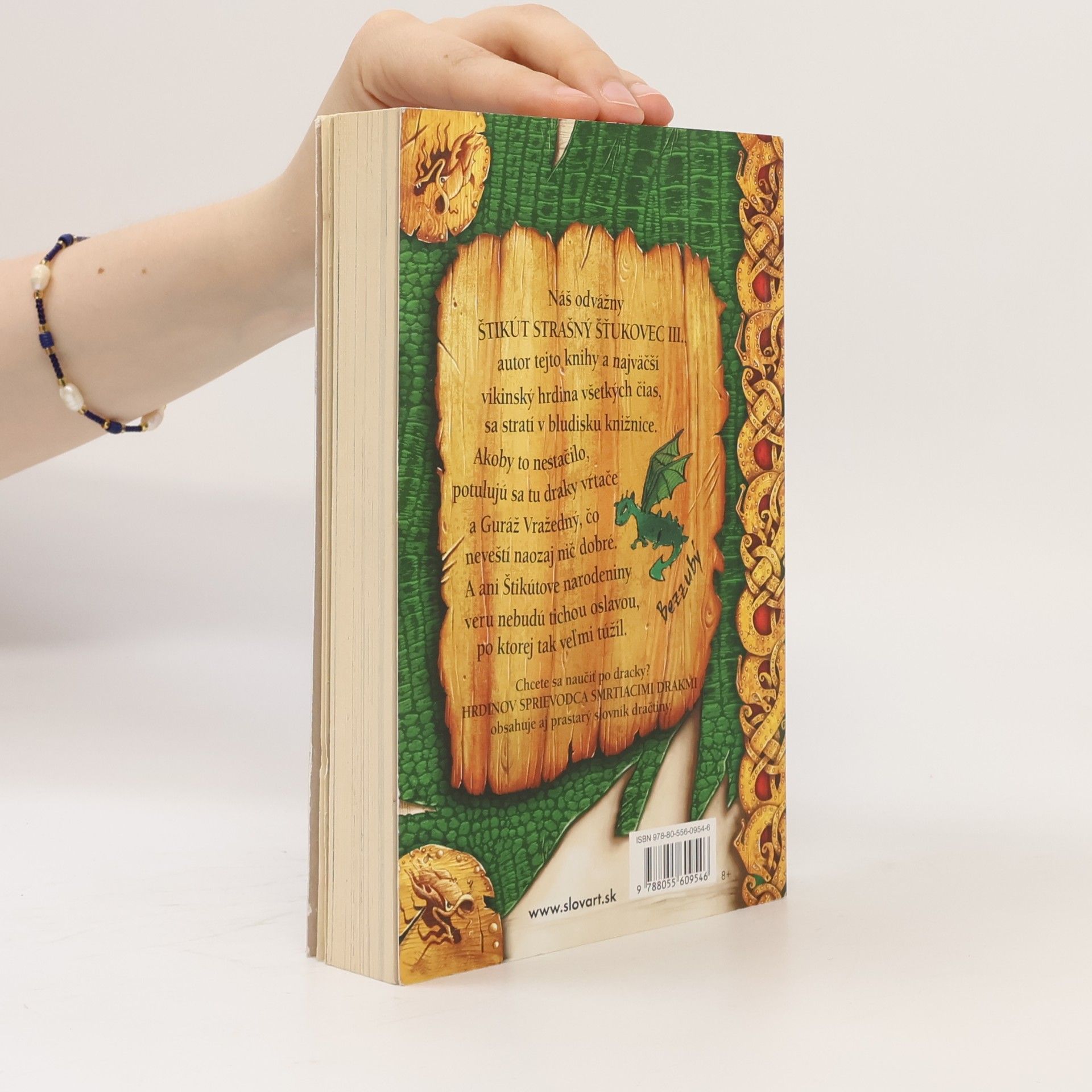 Cressida Cowell Hrdinov sprievodca smrtiacimi drakmi