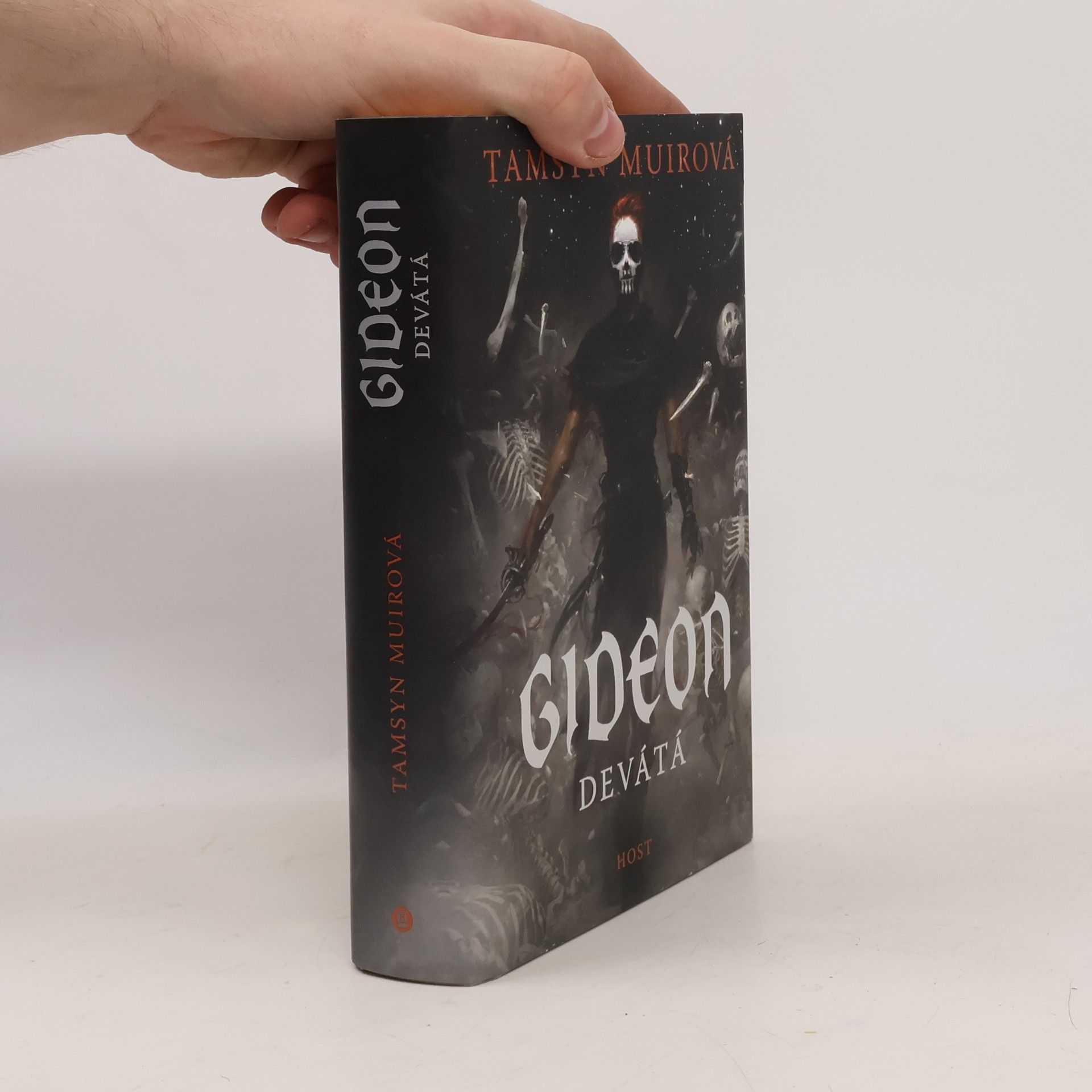 Tamsyn Muir Gideon Devátá