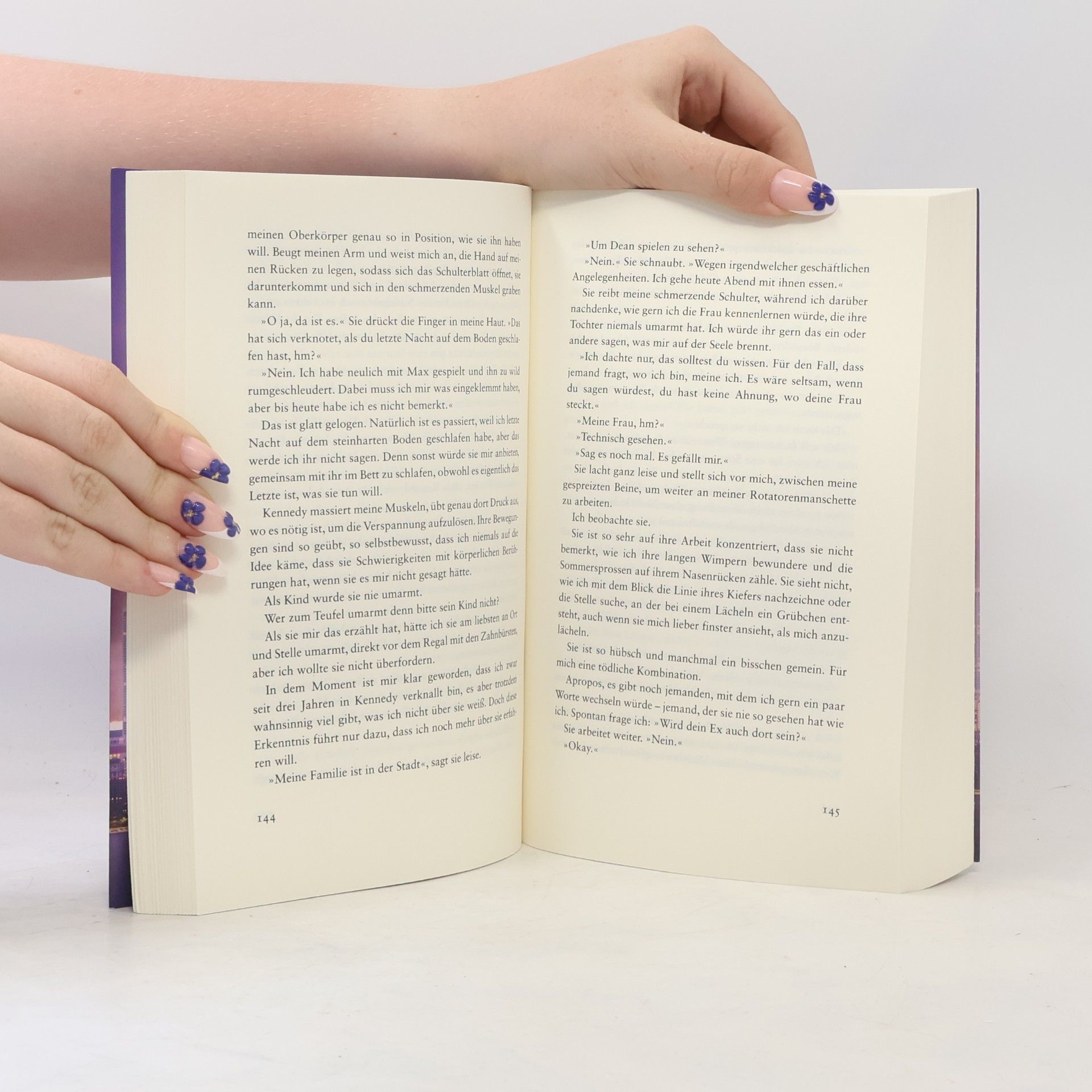 Liz Tomforde Play Along
