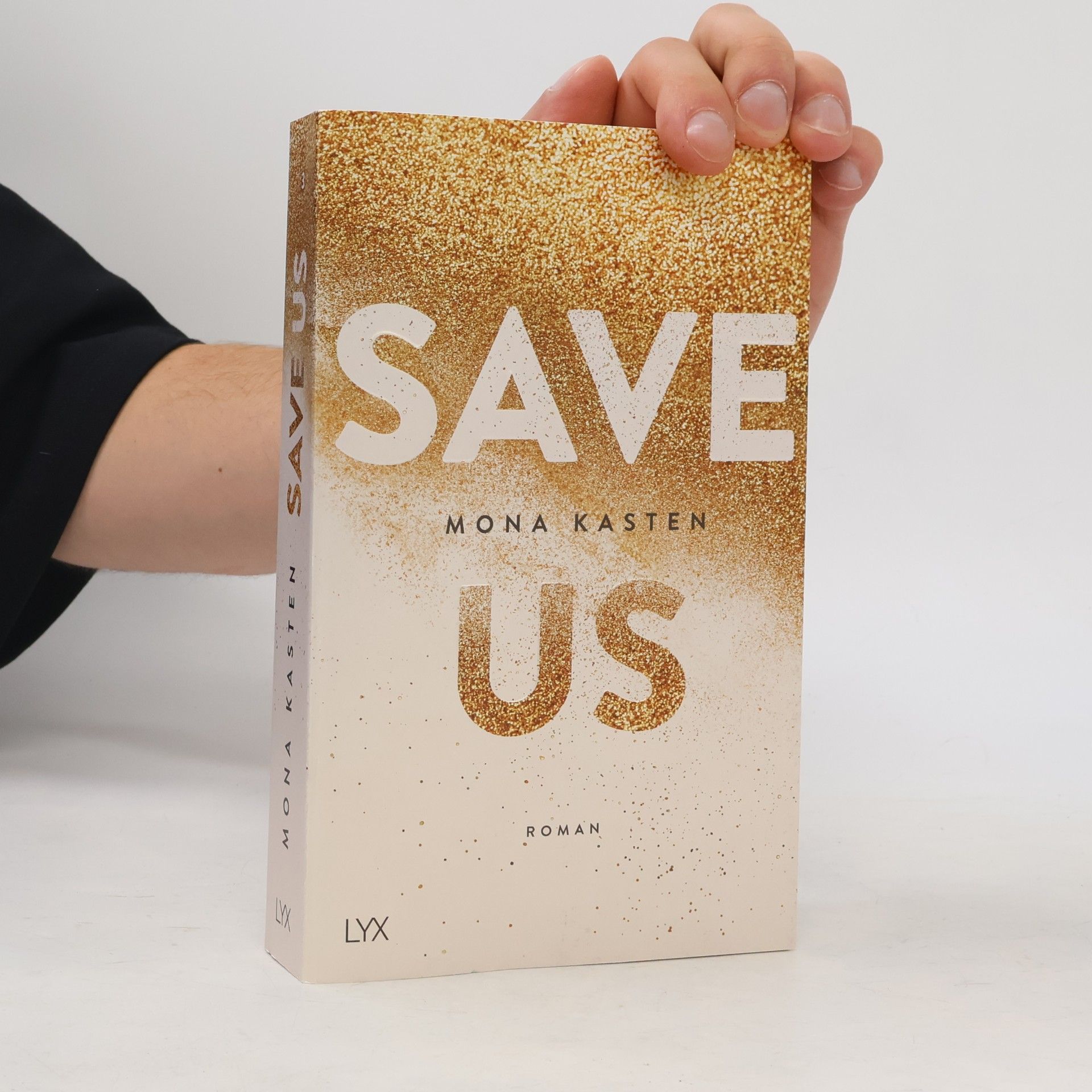 Mona Kasten Save us