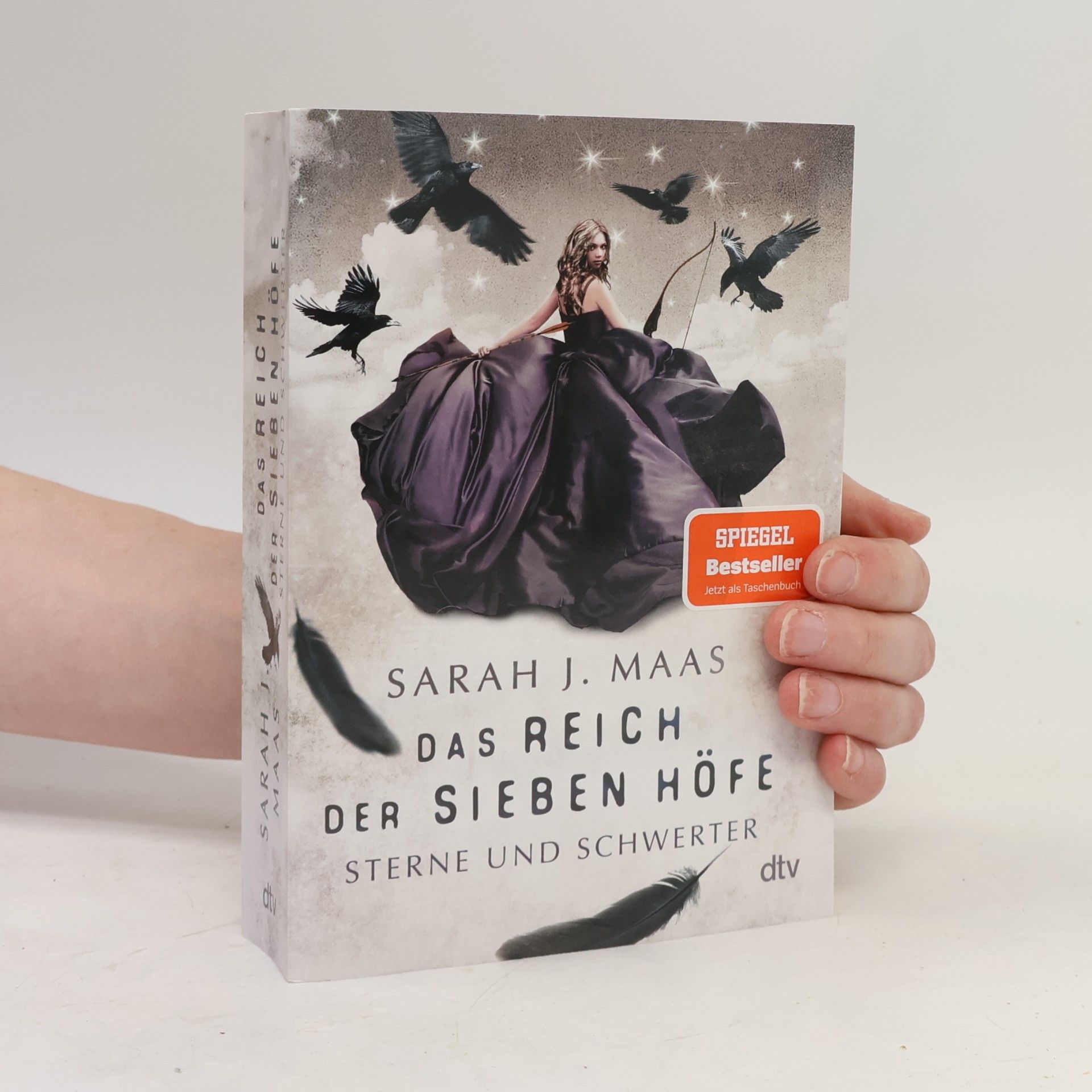 Sarah J. Maas Das Reich der sieben Höfe. Sterne und Schwerter