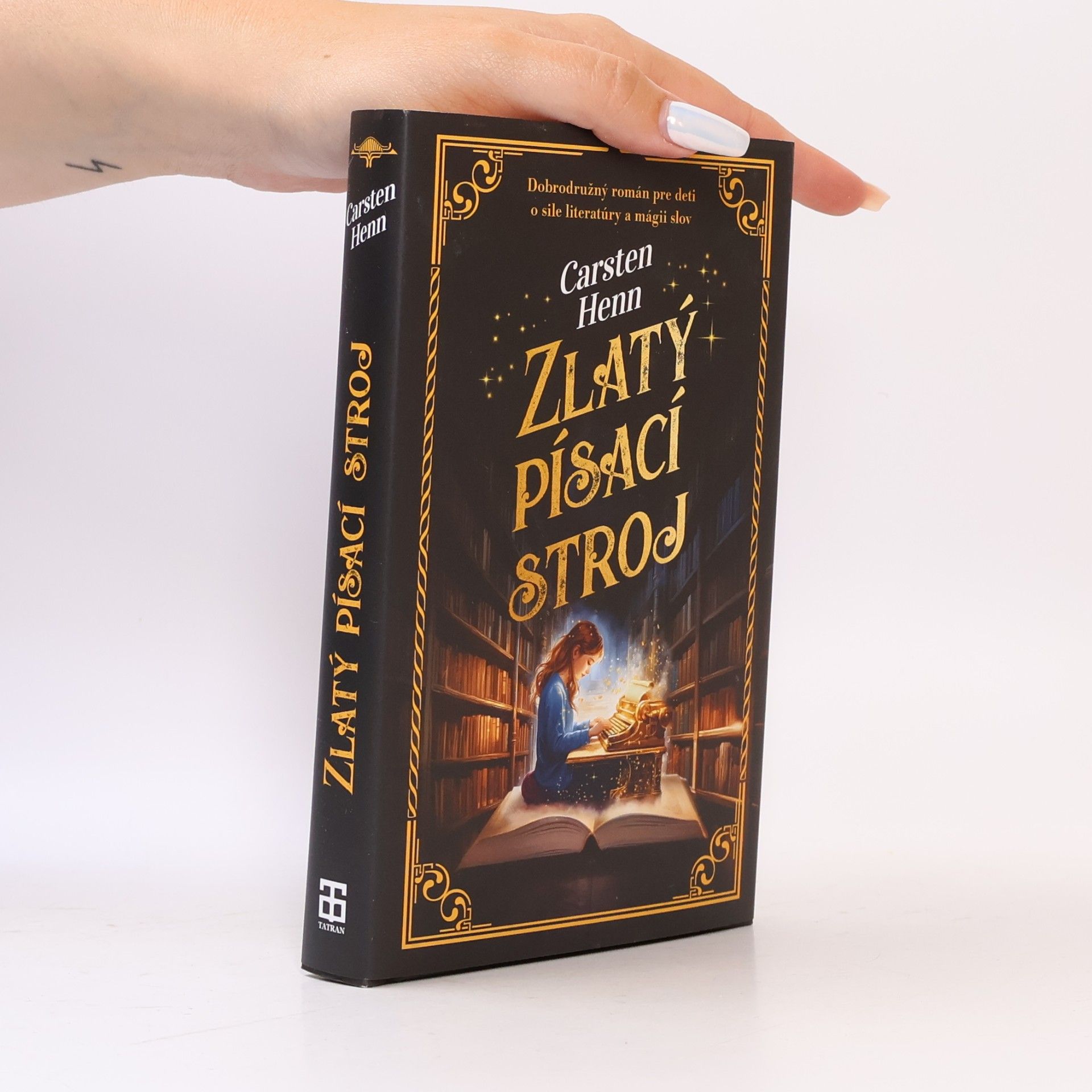 Carsten Sebastian Henn Zlatý písací stroj