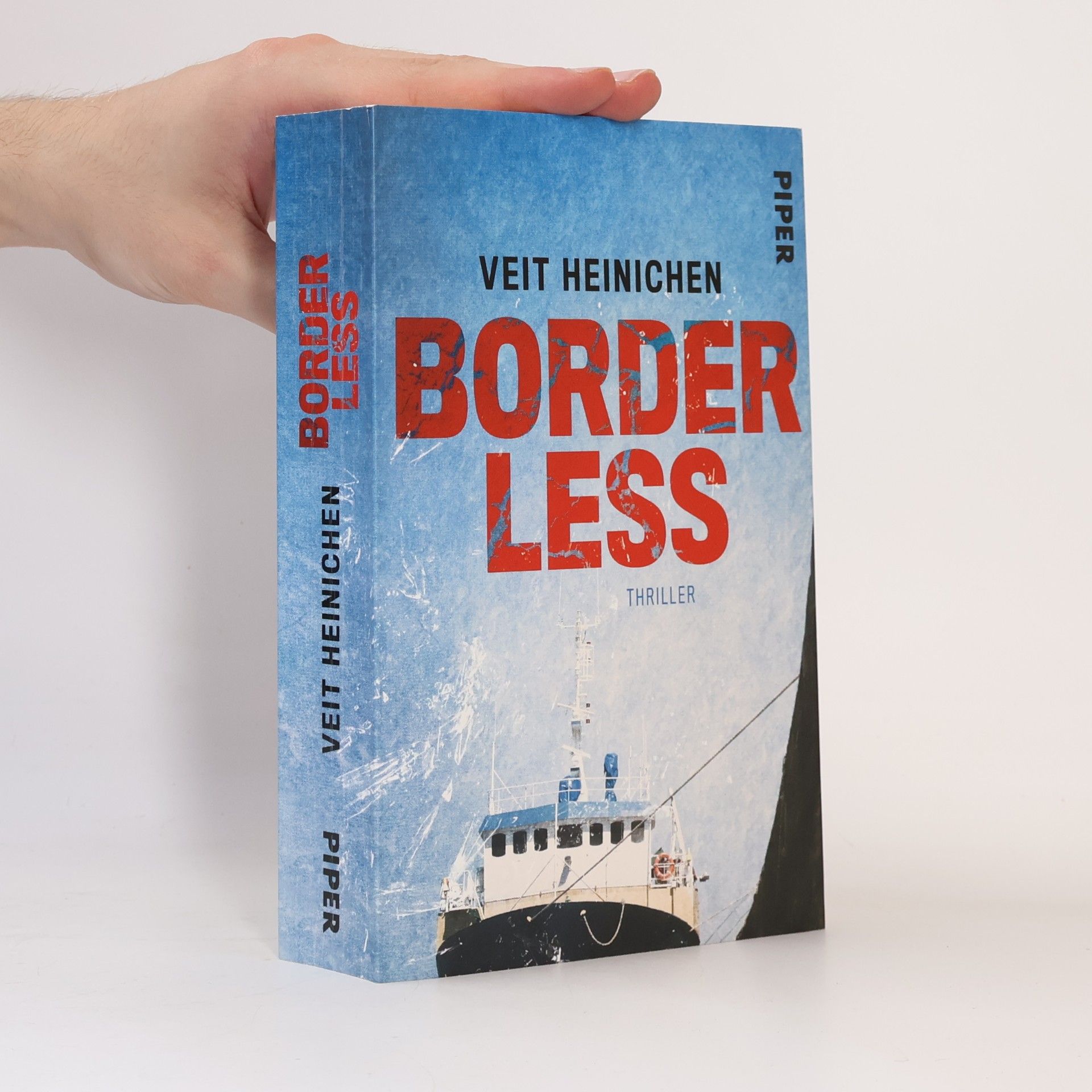 Borderless