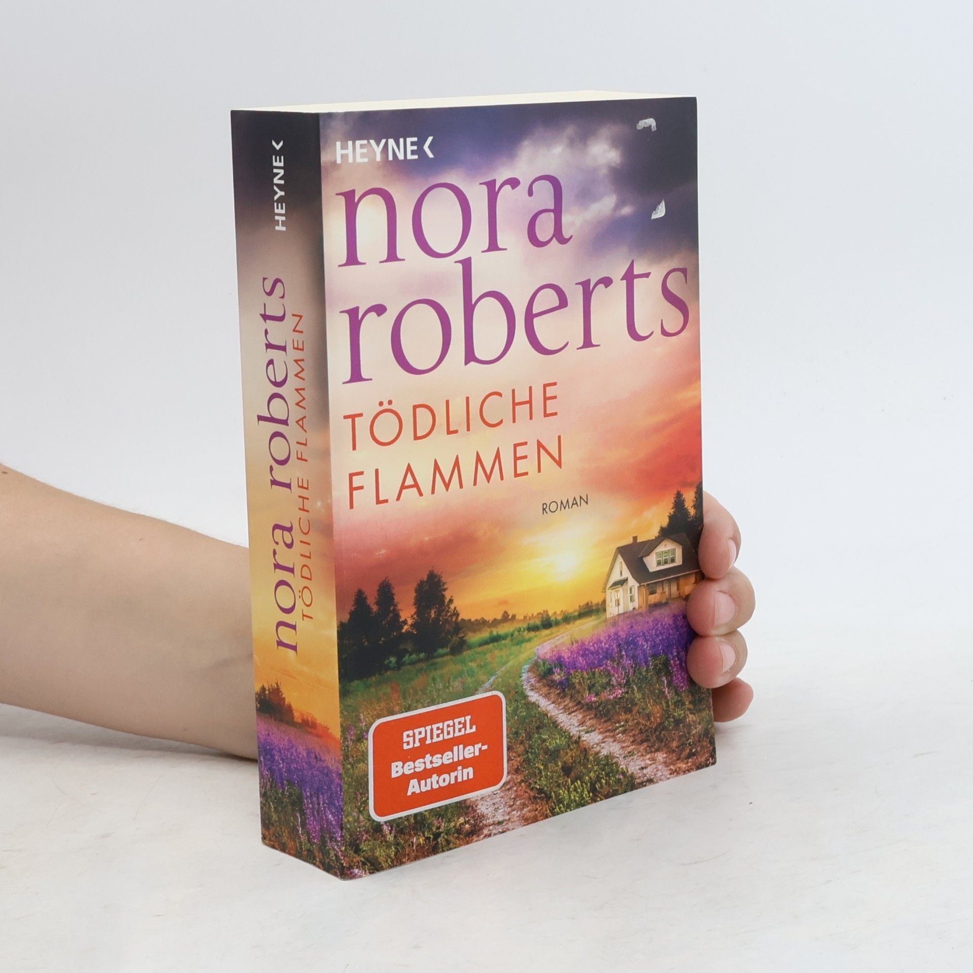 Nora Roberts Tödliche Flammen