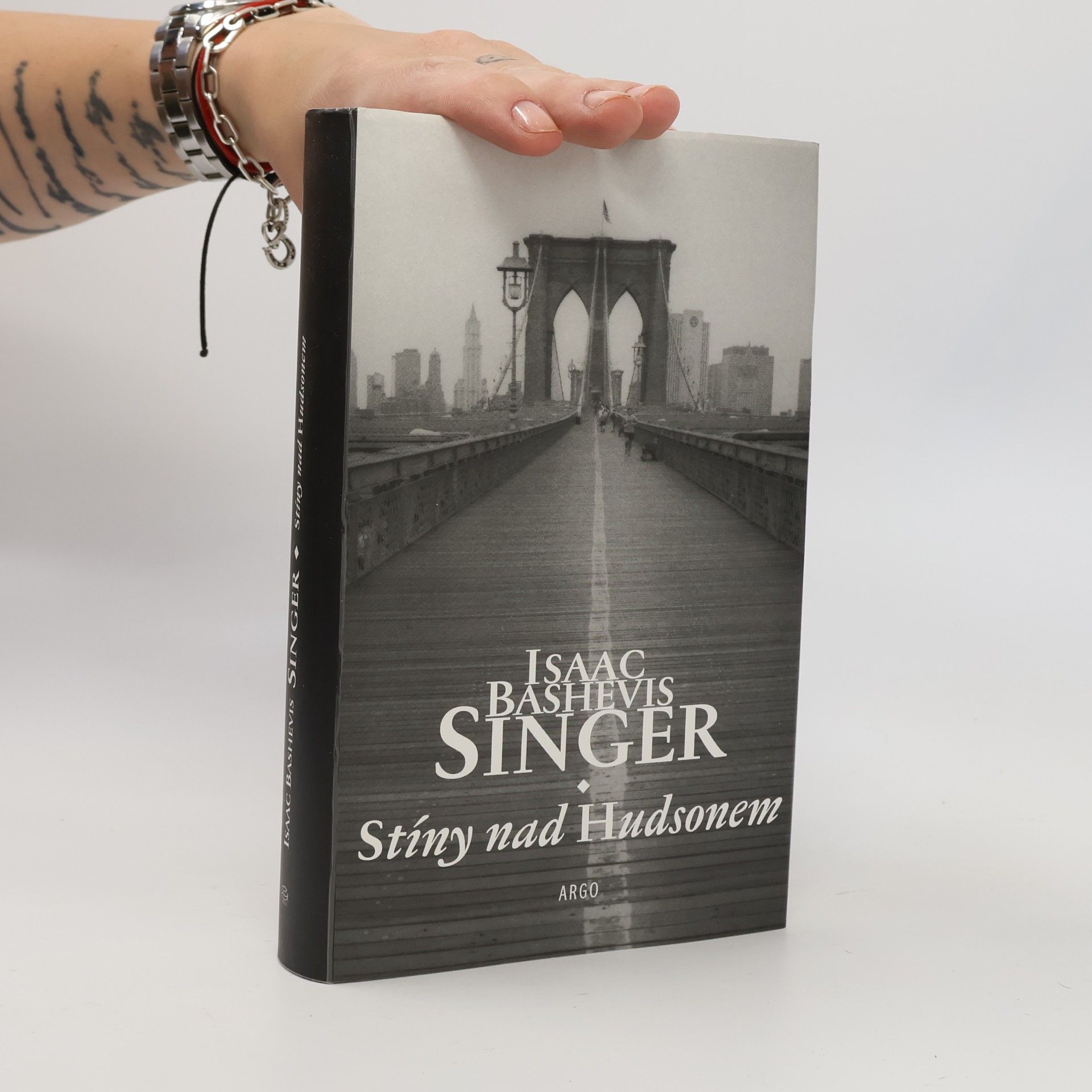 Isaac Bashevis Singer Stíny nad Hudsonem