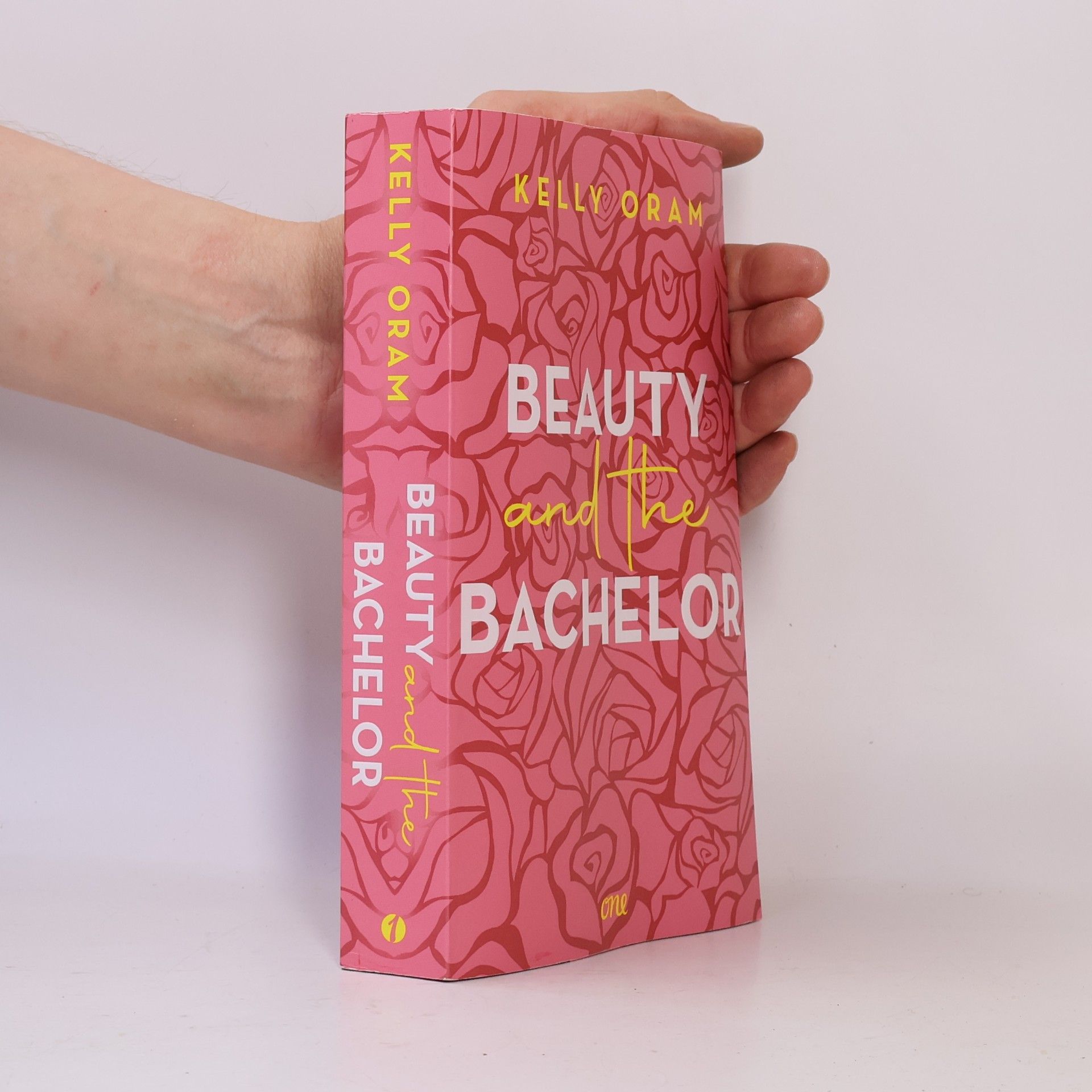 Kelly Oram Cinder & Ella-Universum - 1: Beauty and the Bachelor