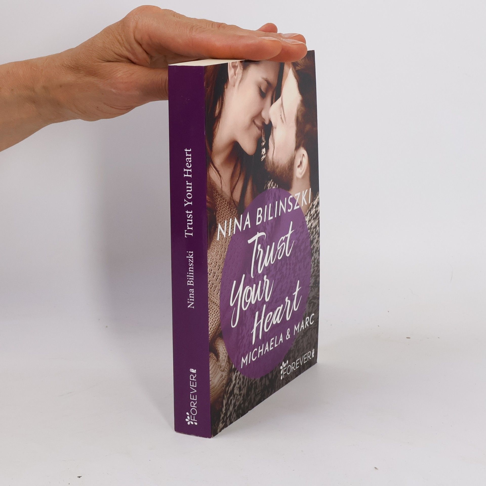 Nina Bilinszki Trust Your Heart