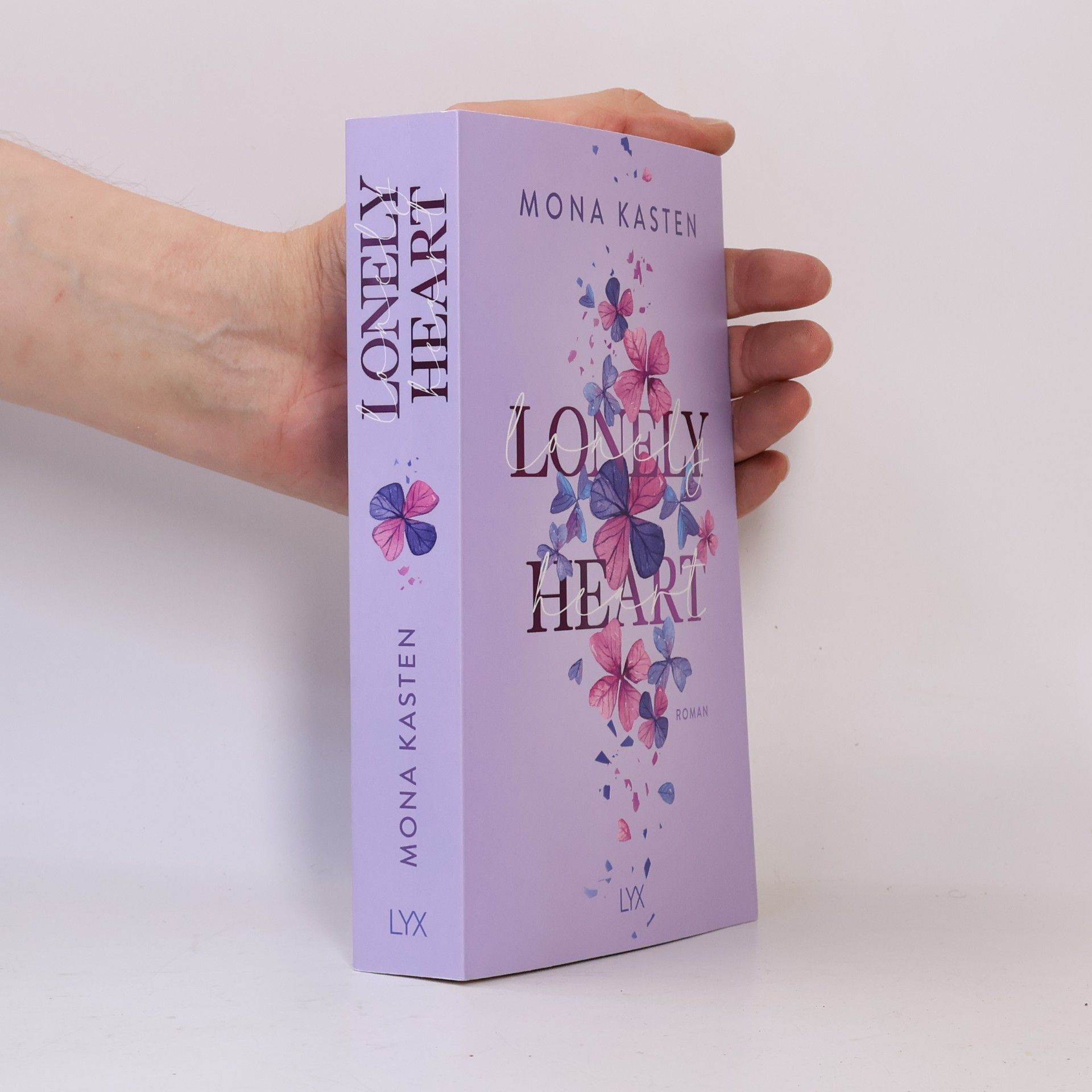 Mona Kasten Lonely heart