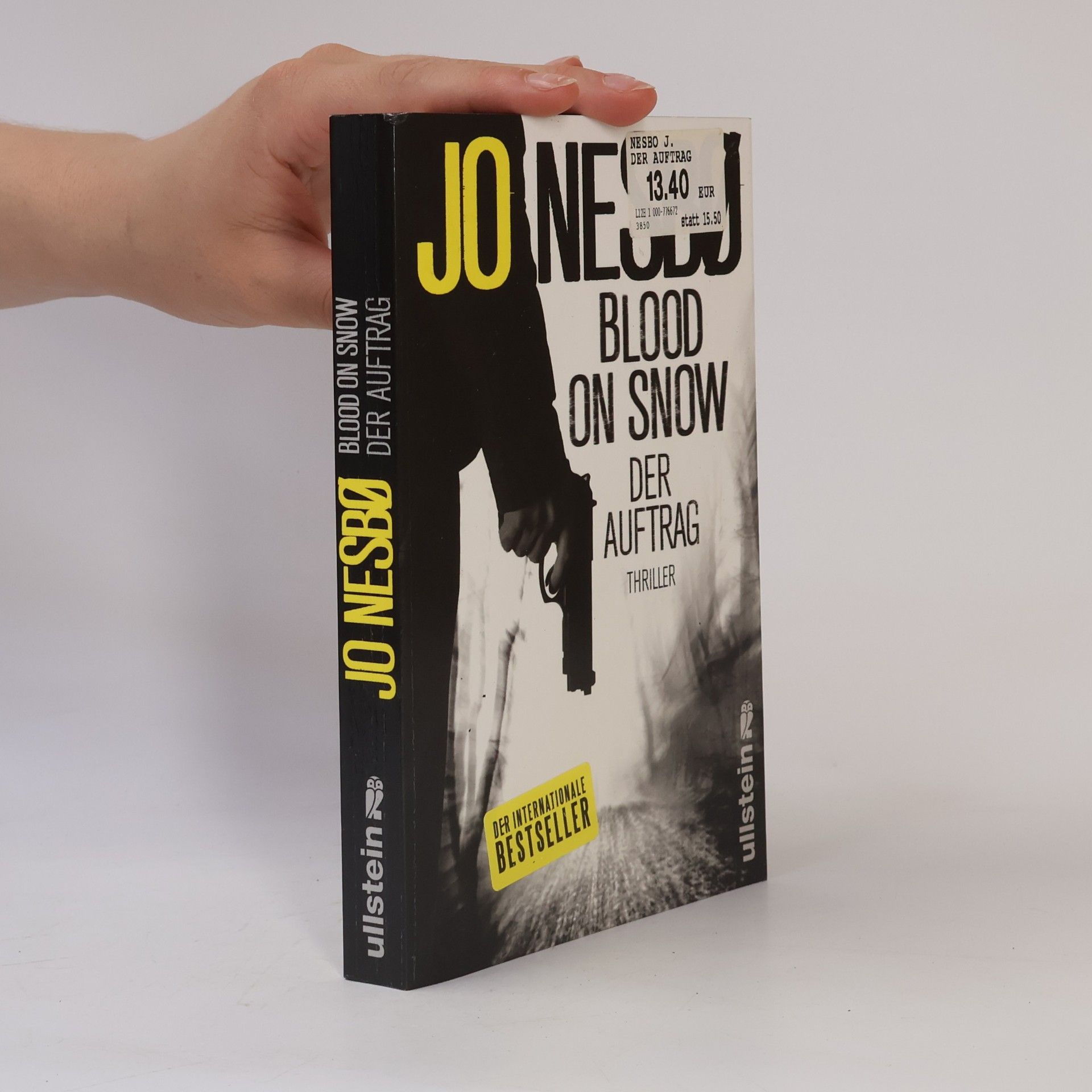 Jo Nesbø Blood on Snow. Der Auftrag