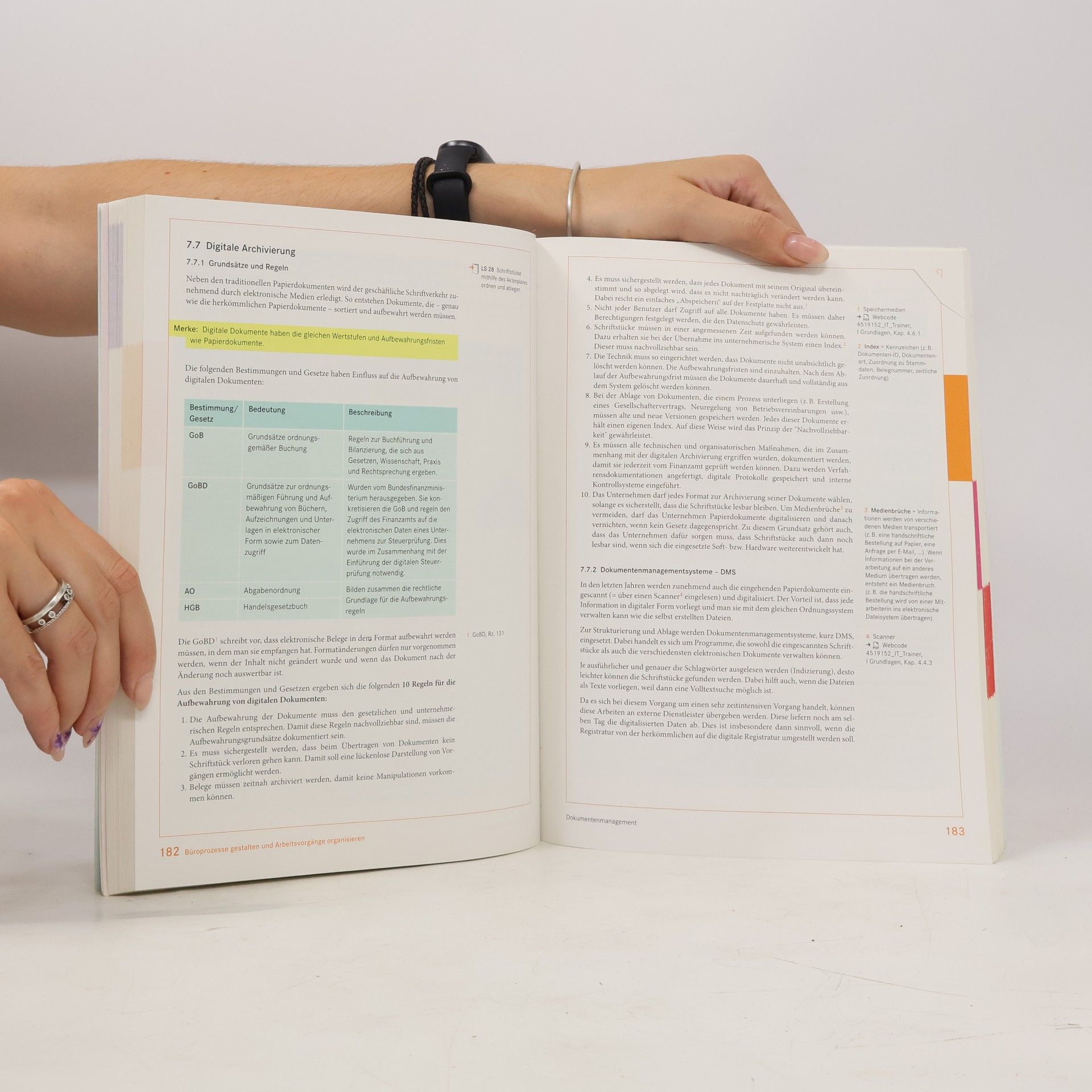 Jens Bodamer Be Partners - Büromanagement 1. Ausbildungsjahr: Lernfelder 1-4 - Fachkunde