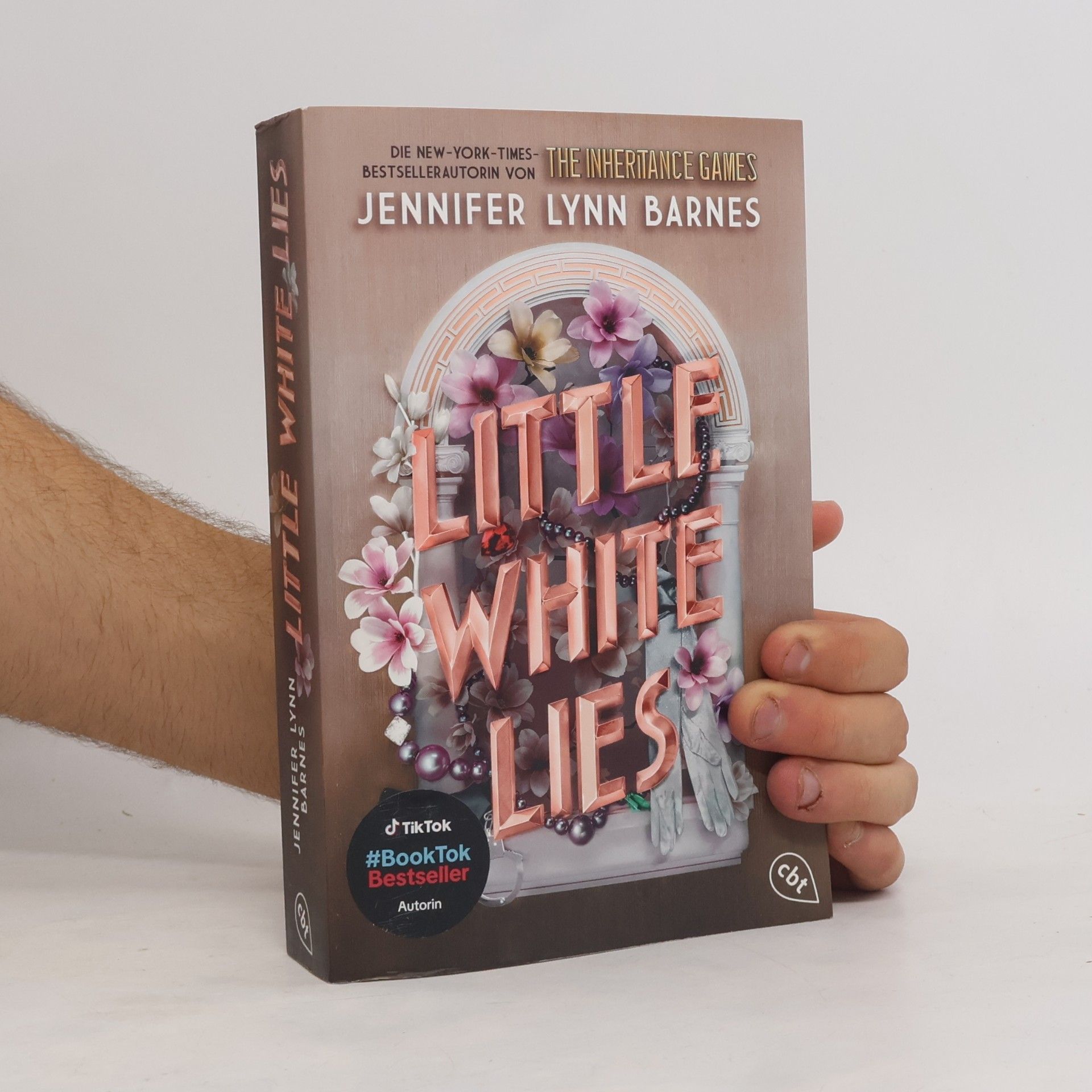 Jennifer Lynn Barnes Little white lies