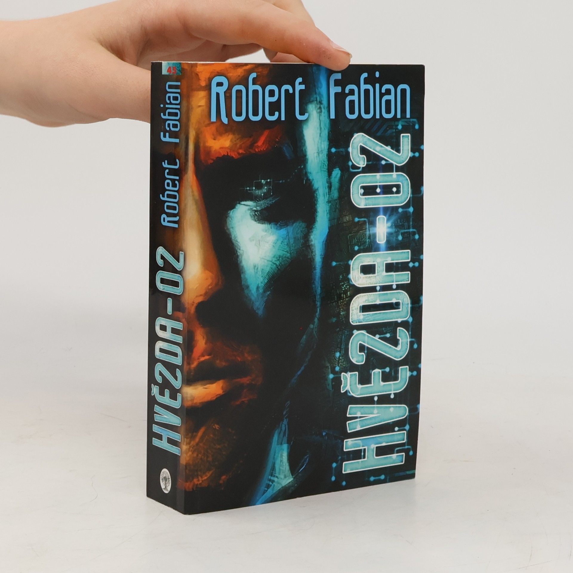 Robert Fabian Hvězda-02