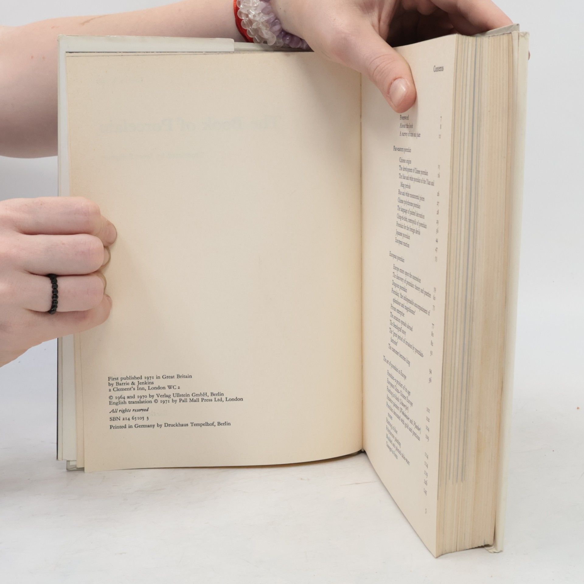 Collectif d'auteurs The Book of Porcelain