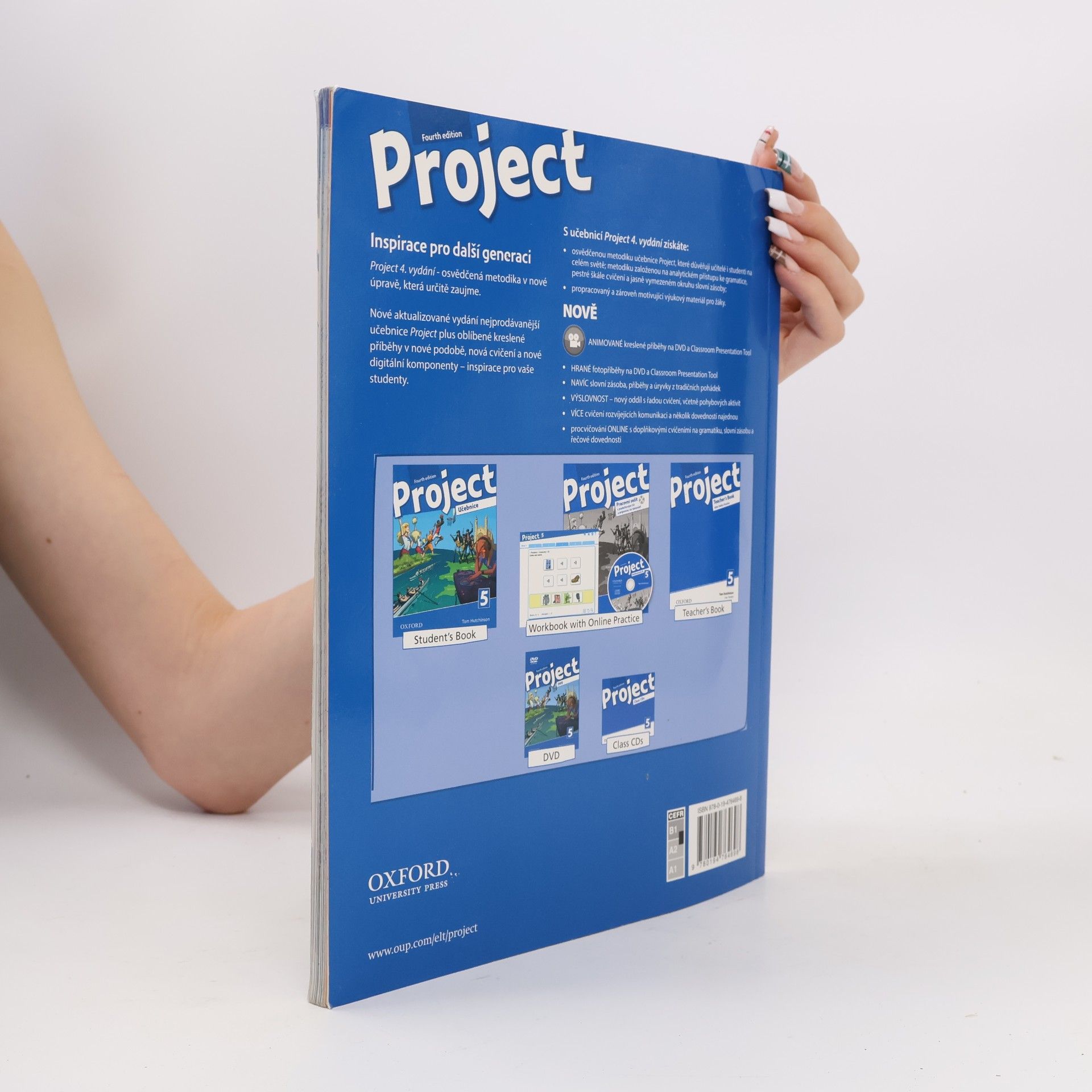 Tom Hutchinson Project 5 : fourth edition. Učebnice