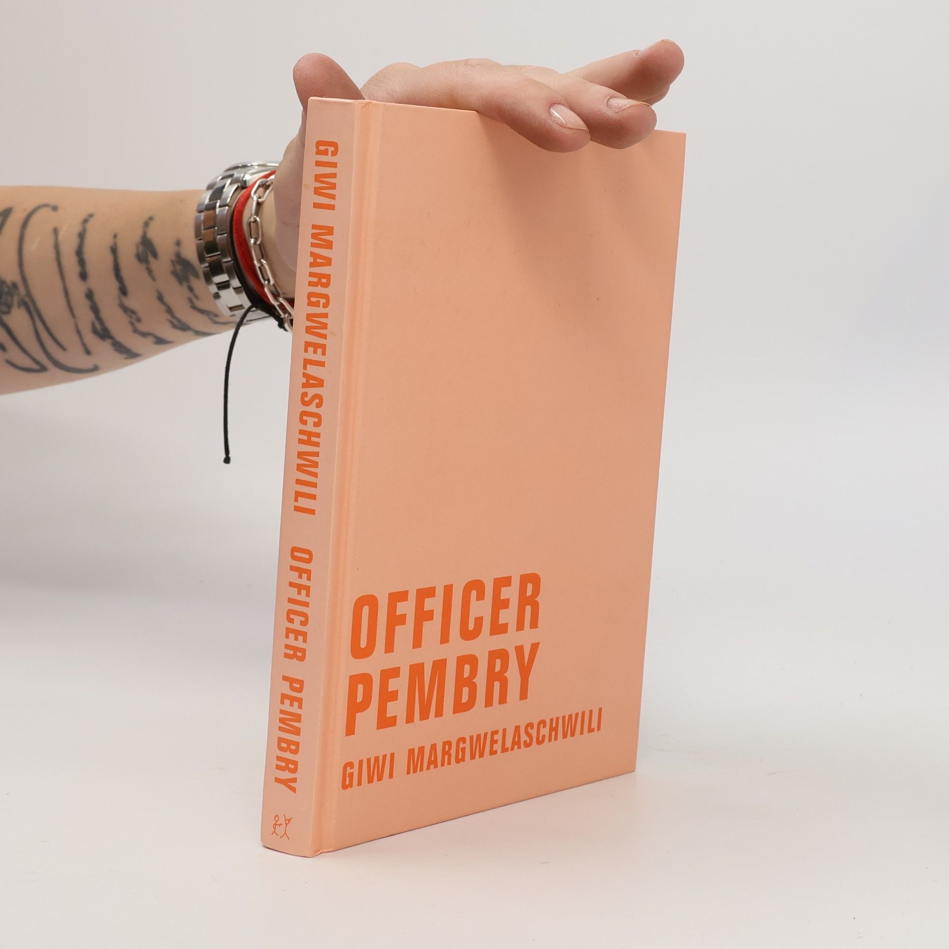 Giwi Margwelaschwili Officer Pembry