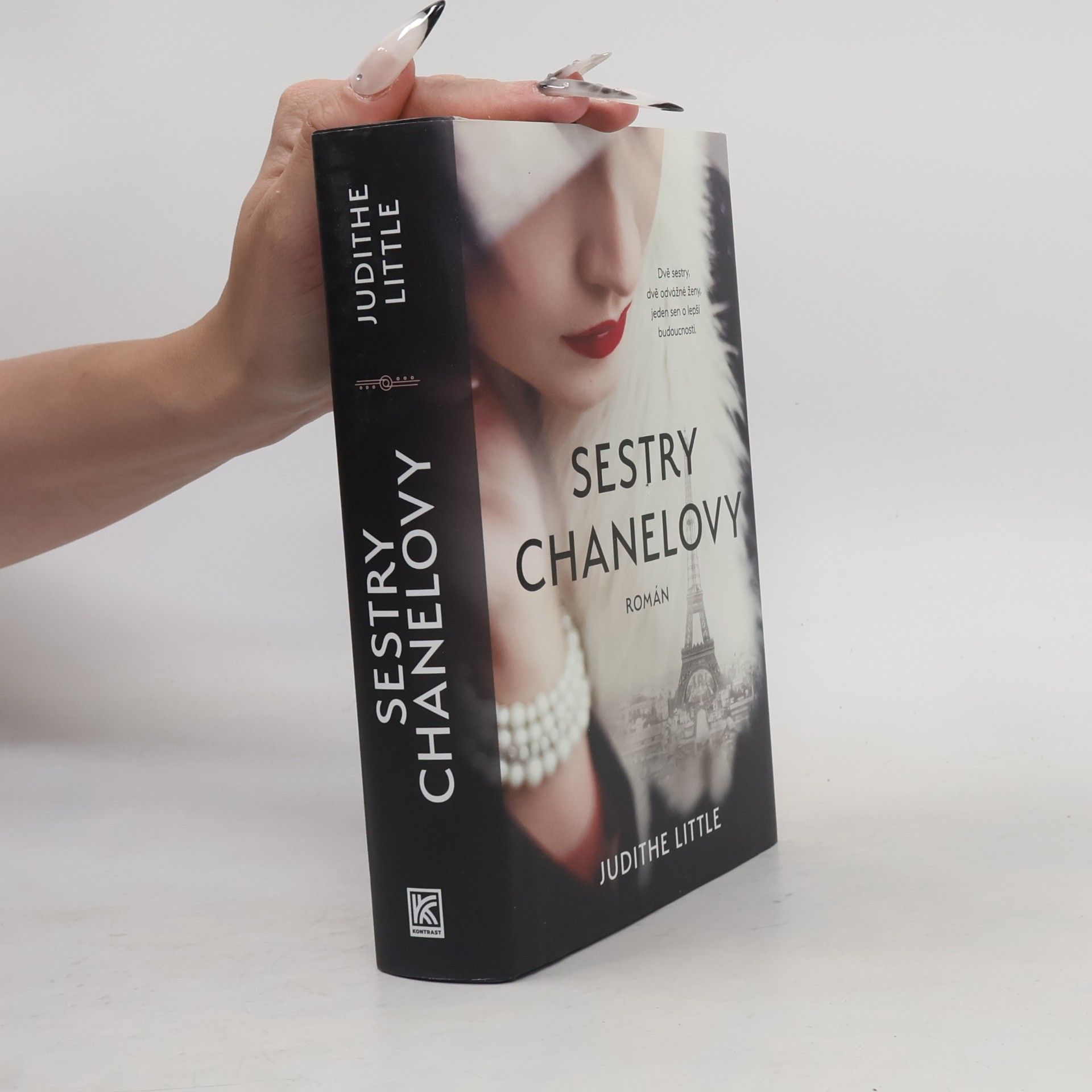 Judithe Little Sestry Chanelovy