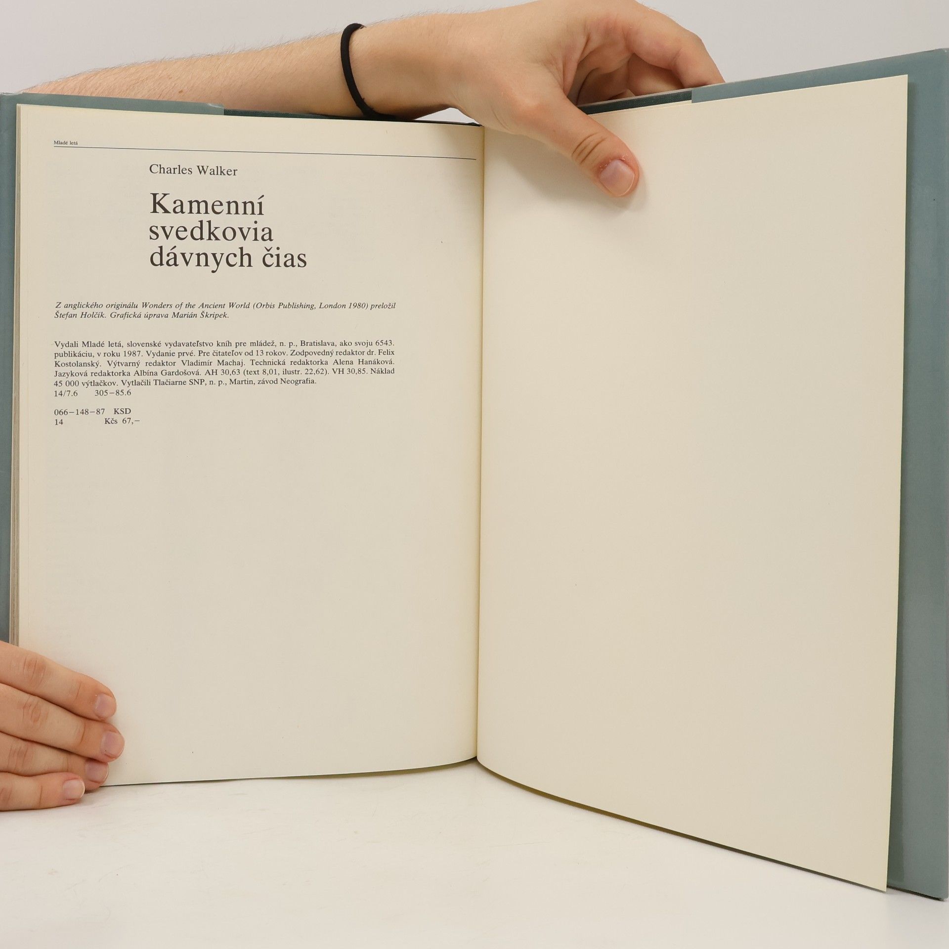 Charles Walker Kamenní svedkovia dávnych čias