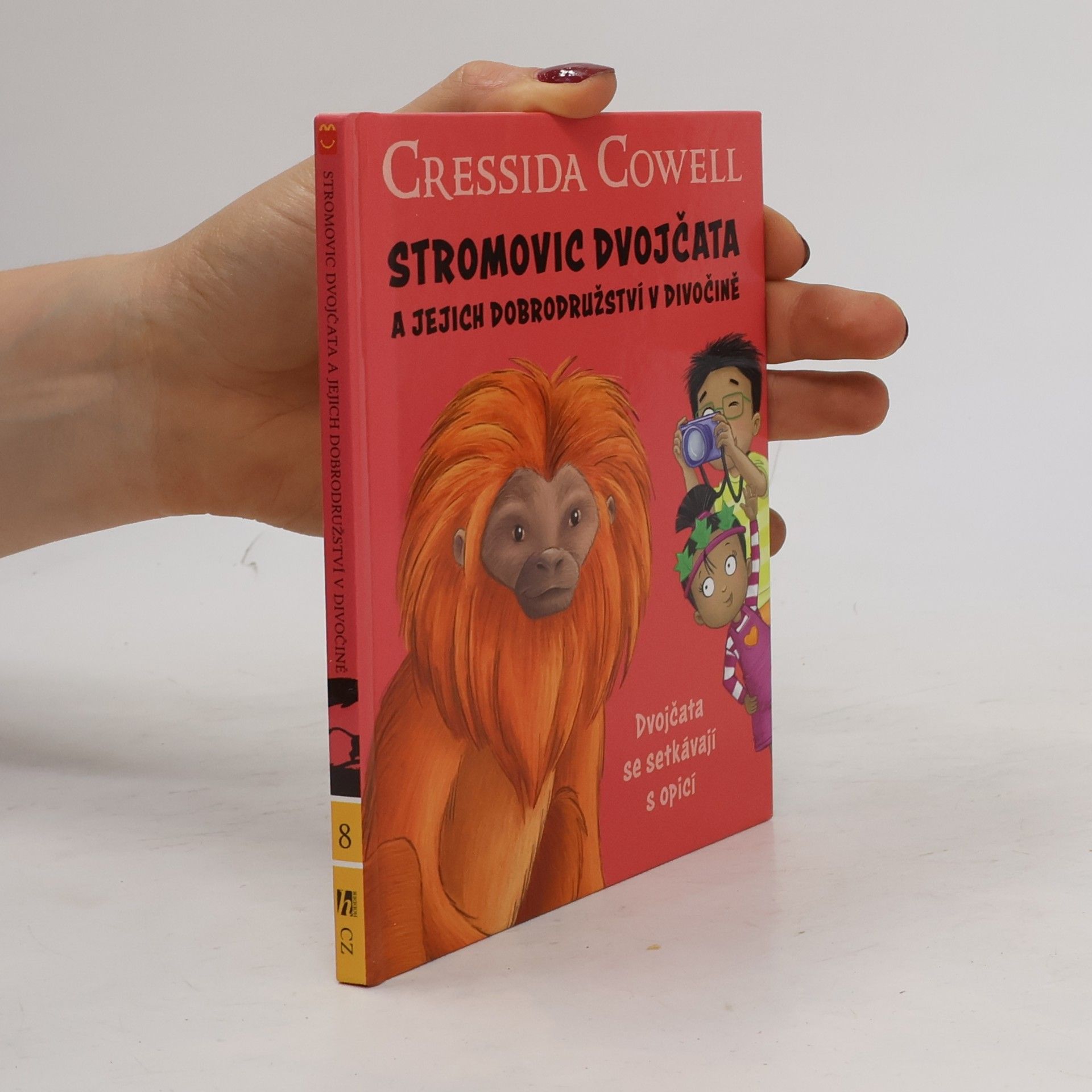 Cressida Cowell Stromovic dvojčata a jejich dobrodružství v divočině. Dvojčata se setkávají s opicí