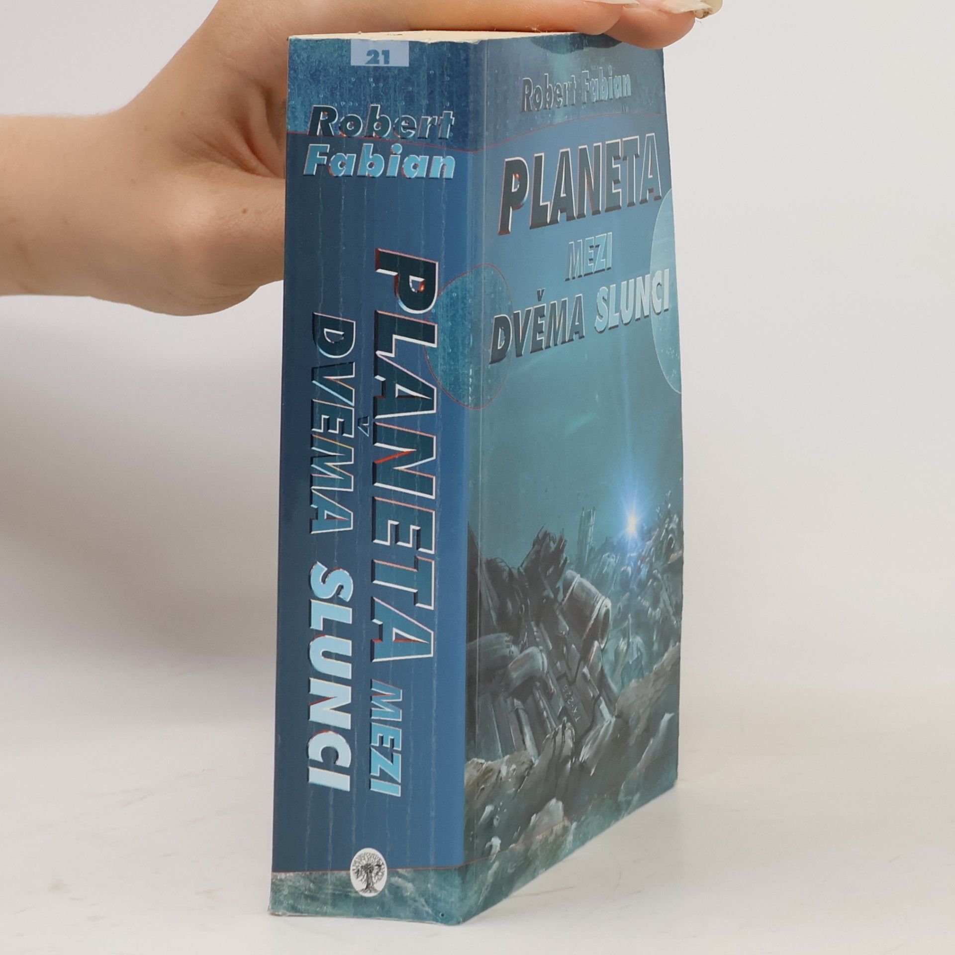 Robert Fabian Planeta mezi dvěma slunci