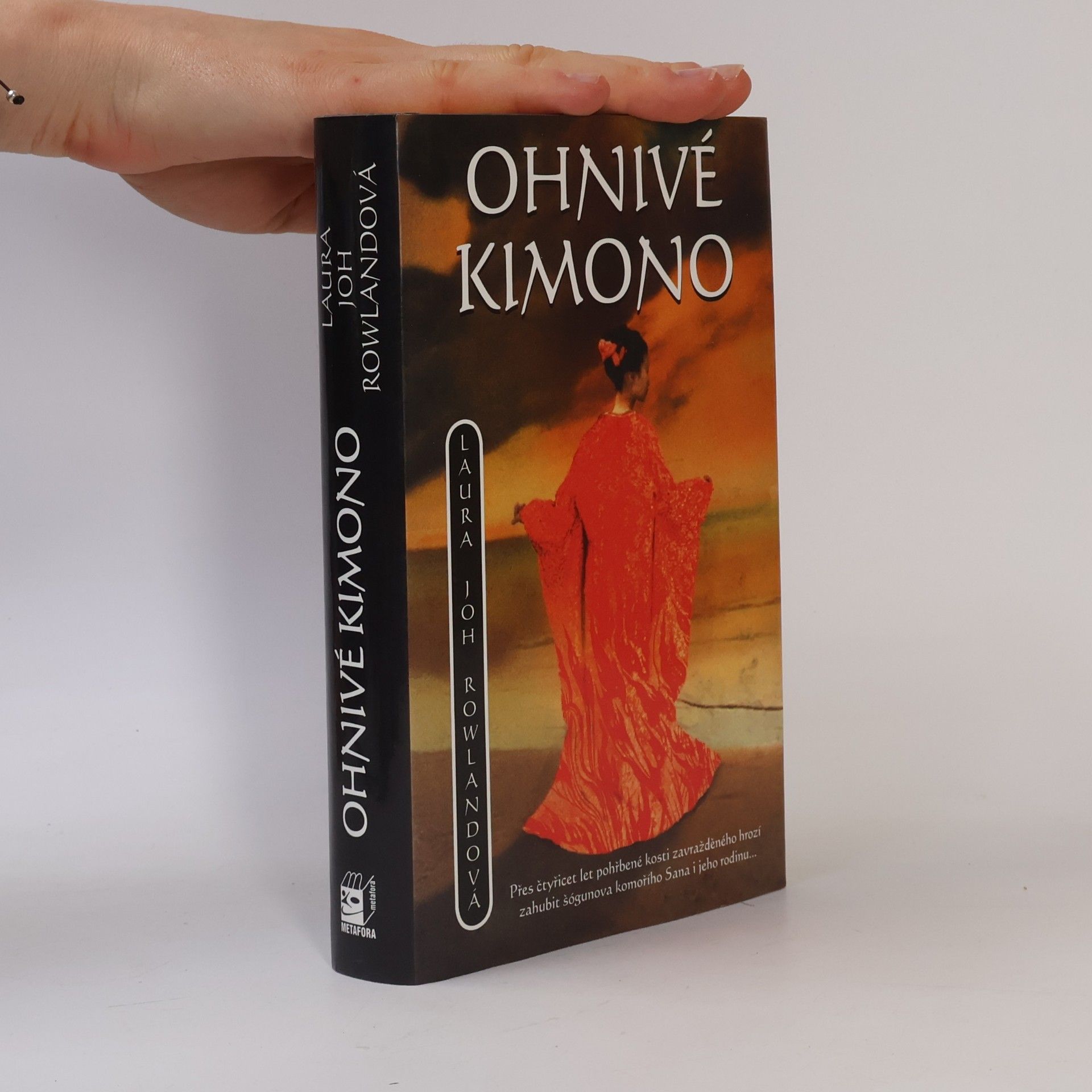 Laura Joh Rowland Ohnivé kimono