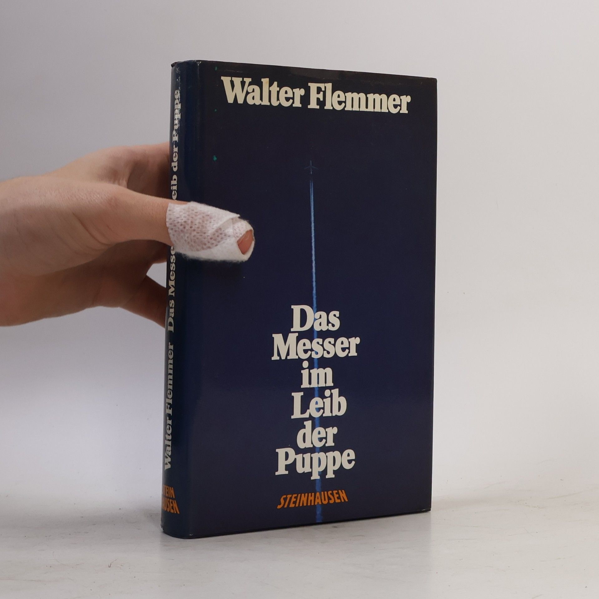 Das Messer im Leib der Puppe