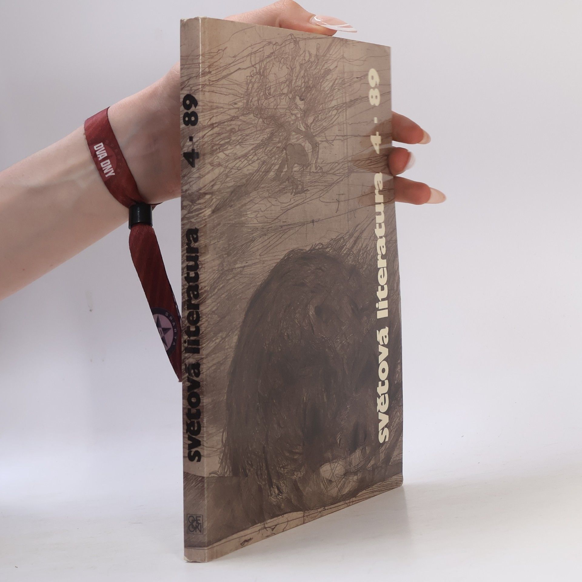 Collectif d'auteurs Světová literatura 4.89