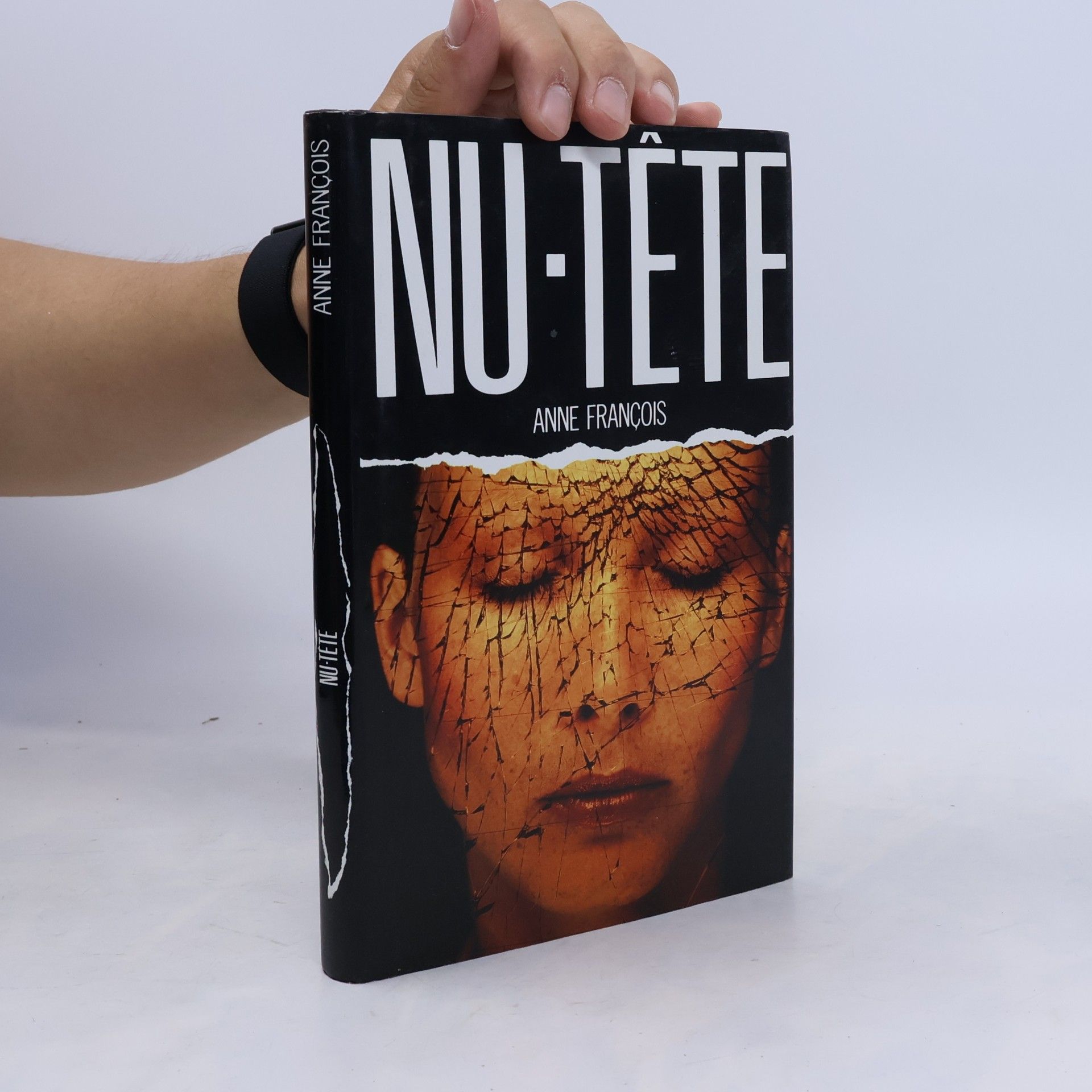 Nu-tête