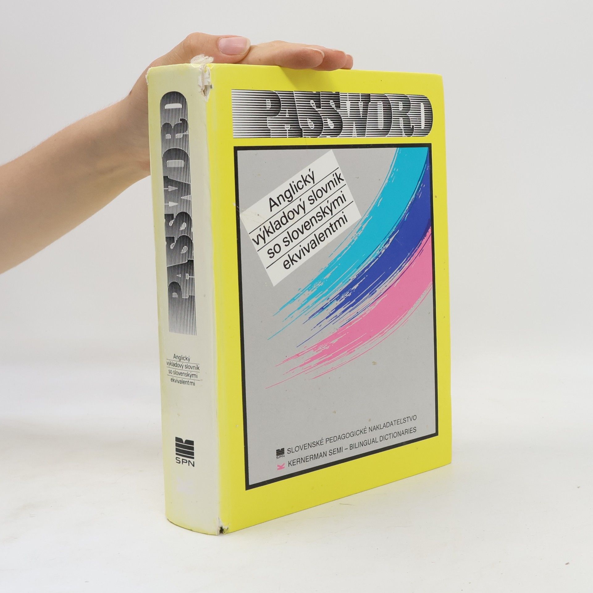 Lionel Kernerman Password. Anglický výkladový slovník so slovenskými ekvivalentmi