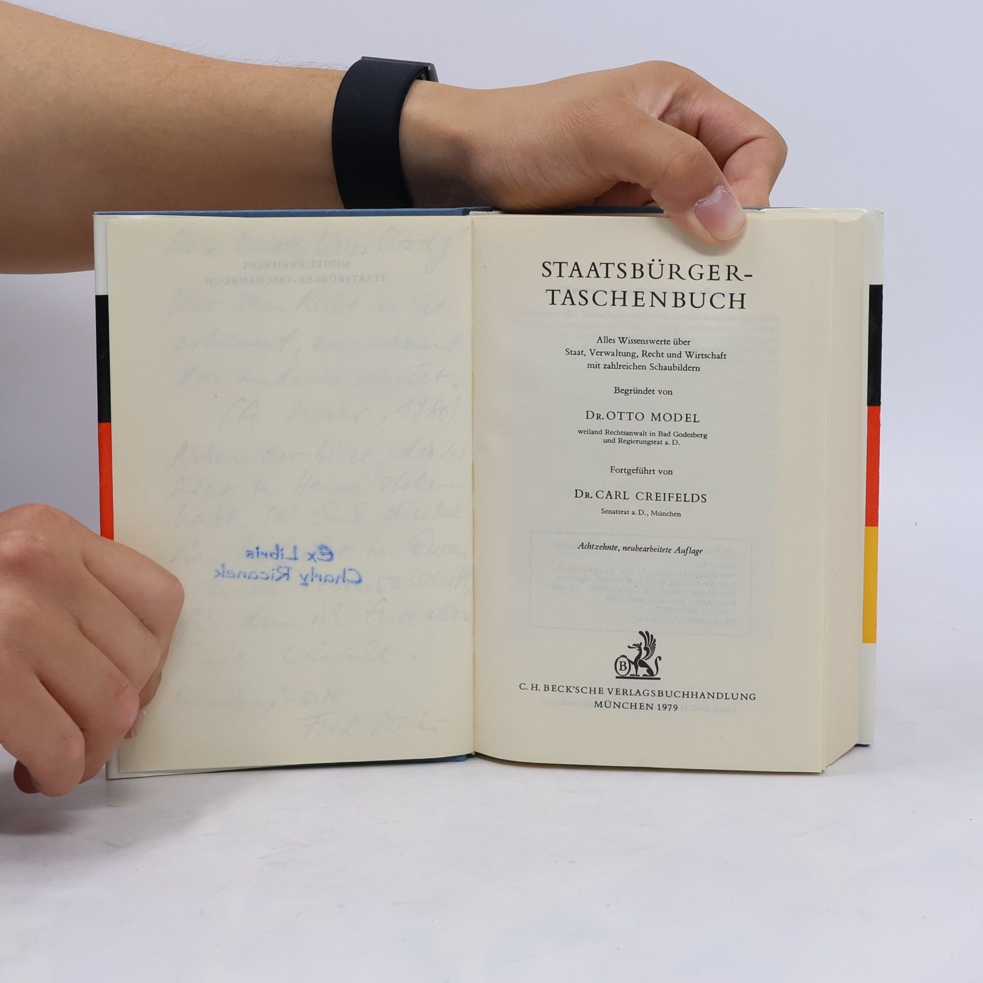 Otto Model Staatsbürger-Taschenbuch