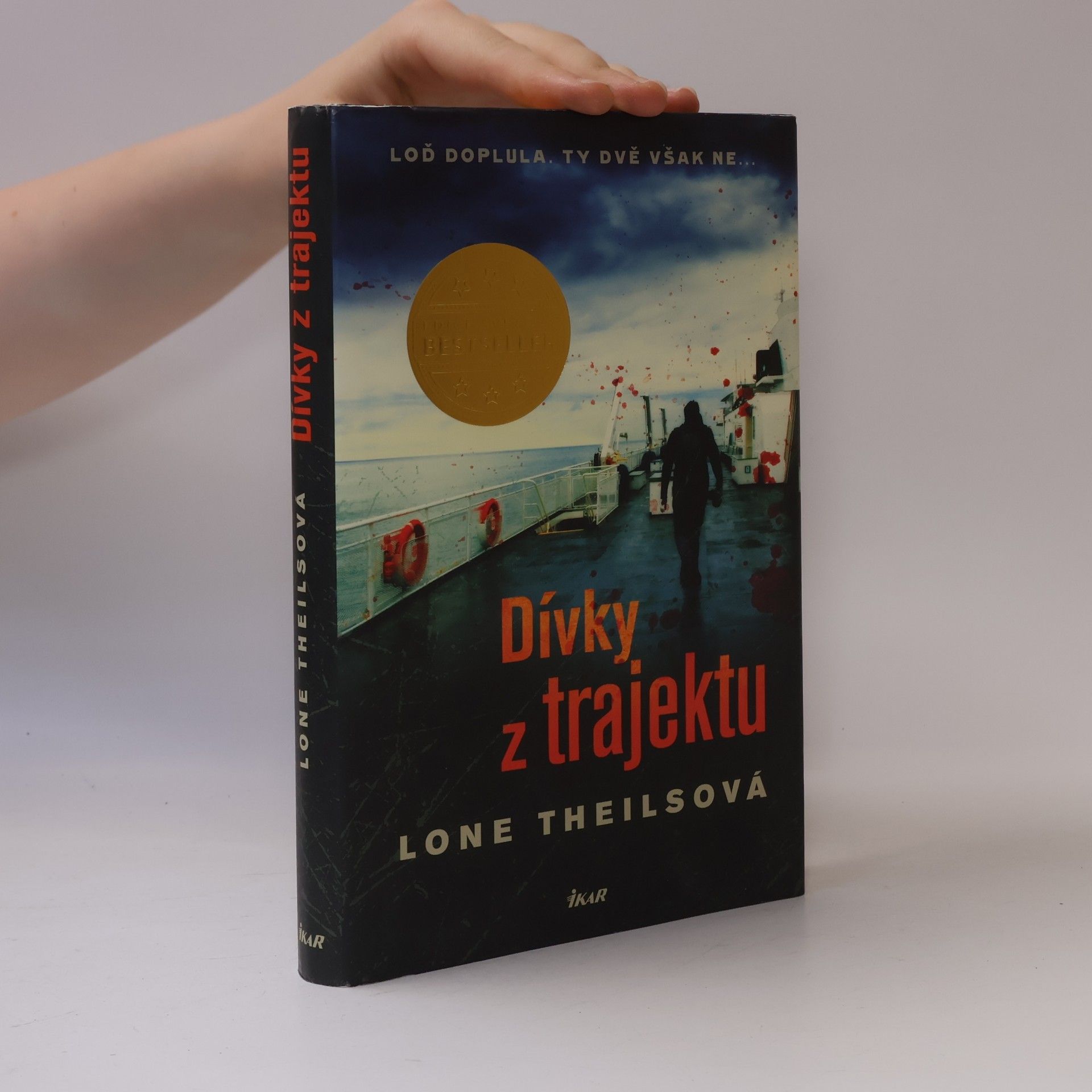 Lone Theils Dívky z trajektu