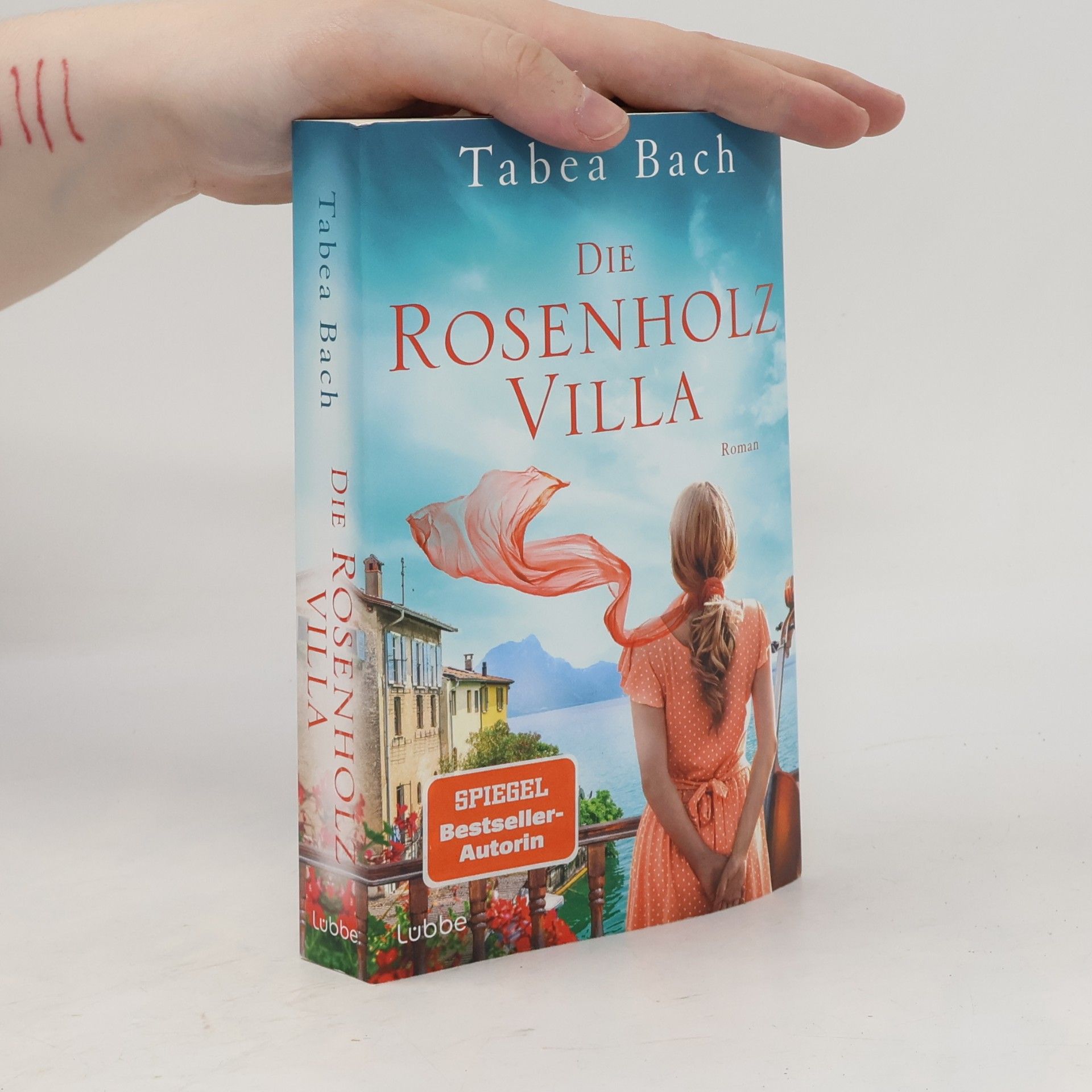 Tabea Bach Die Rosenholzvilla