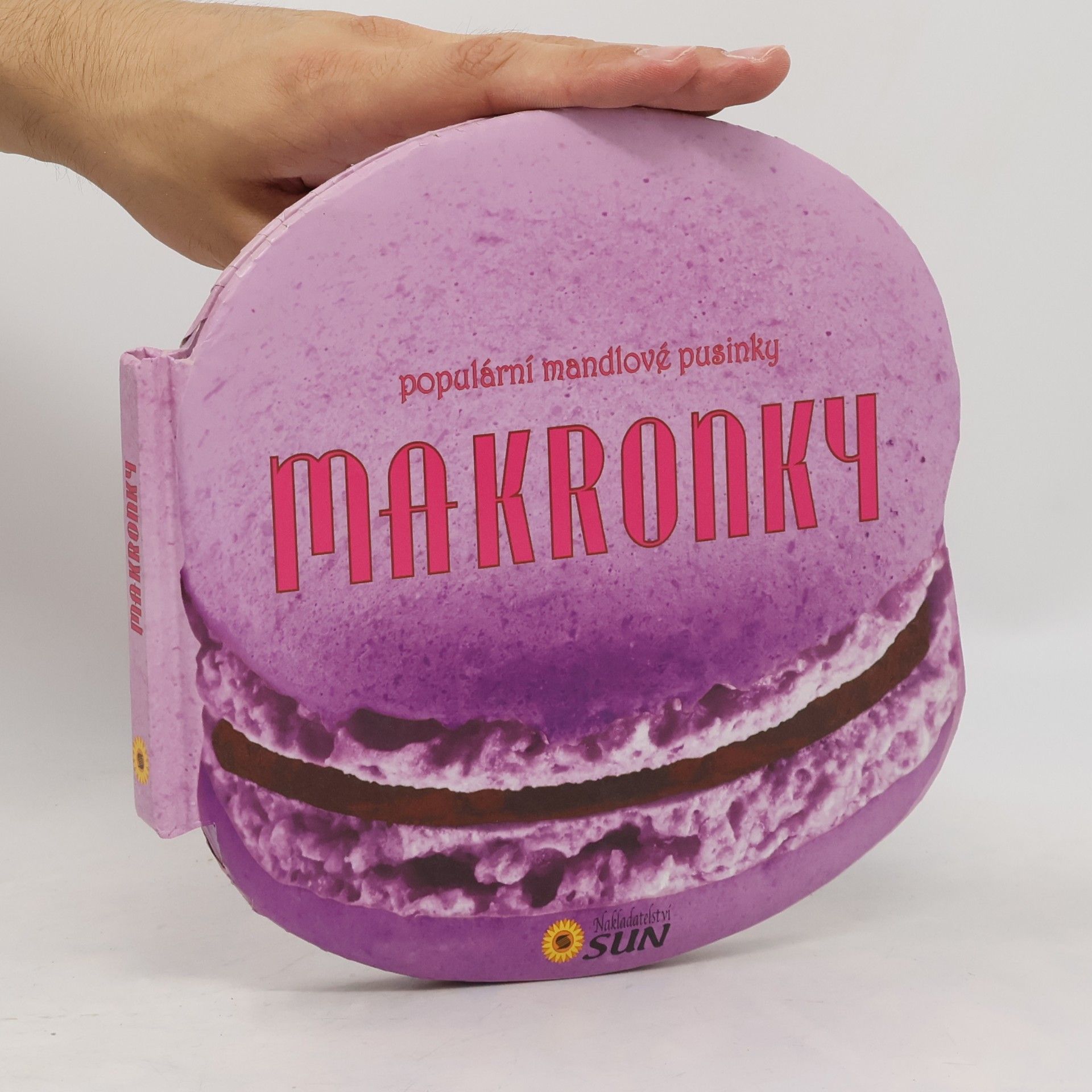 Collectif d'auteurs Makronky