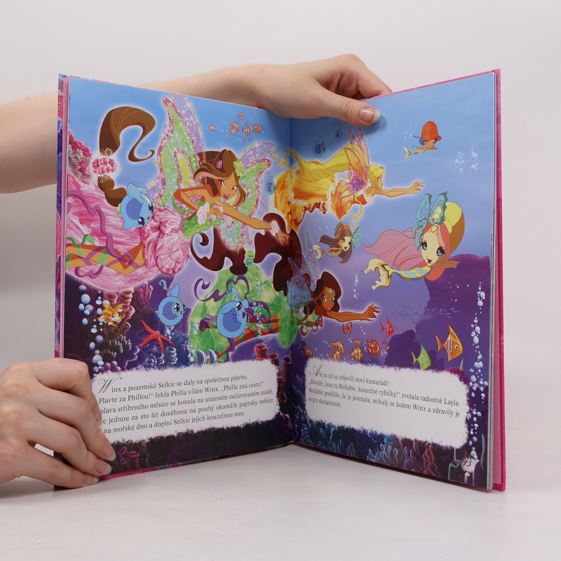 Iginio Straffi Winx Club - Kouzlo stříbrného měsíce