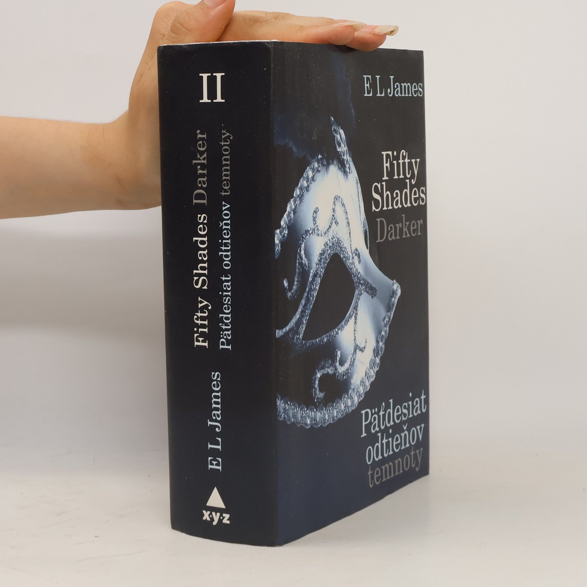 E. L. James Päťdesiat odtieňov temnoty