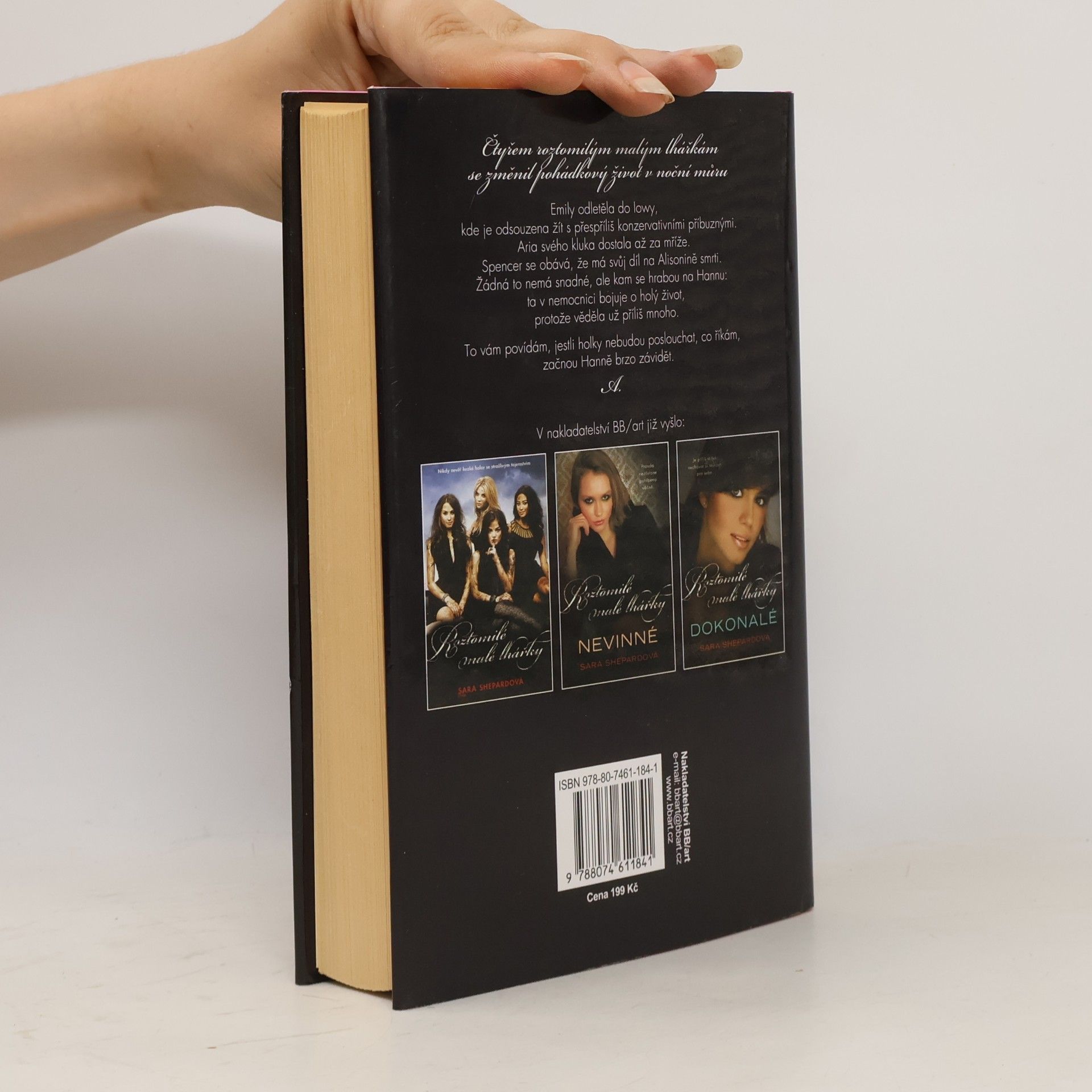 Sara Shepard Roztomilé malé lhářky: Neuvěřitelné
