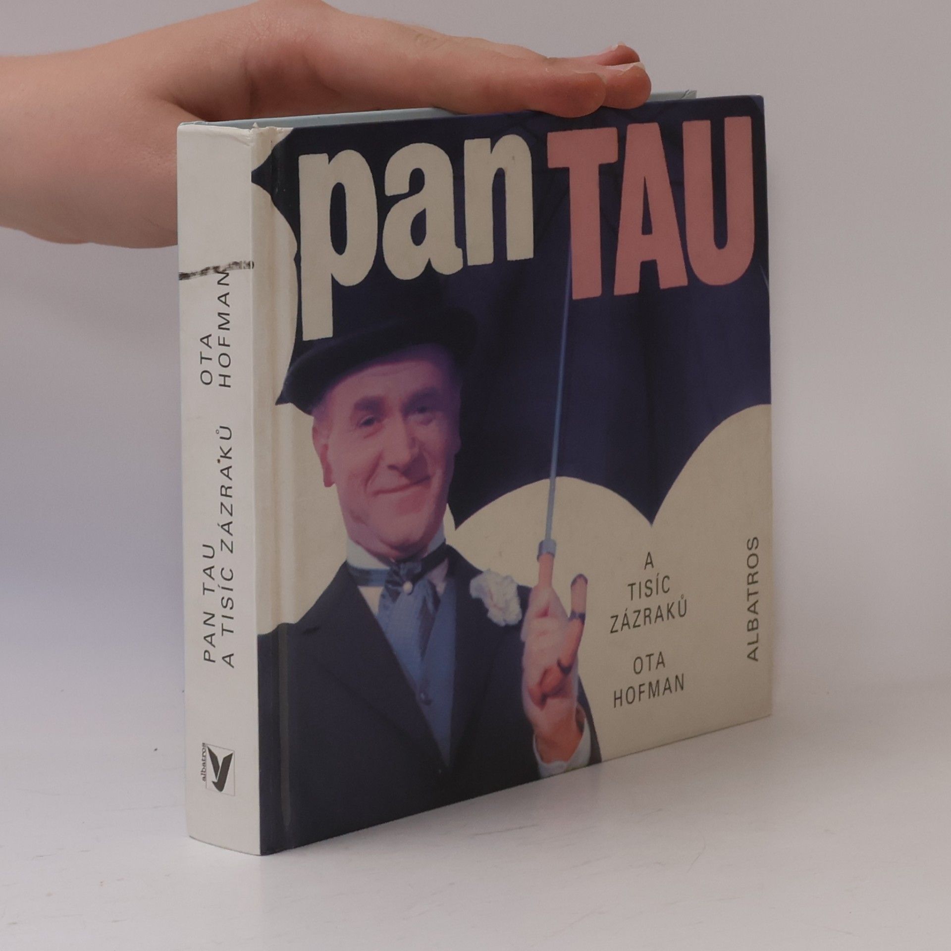 Ota Hofman Pan Tau a tisíc zázraků