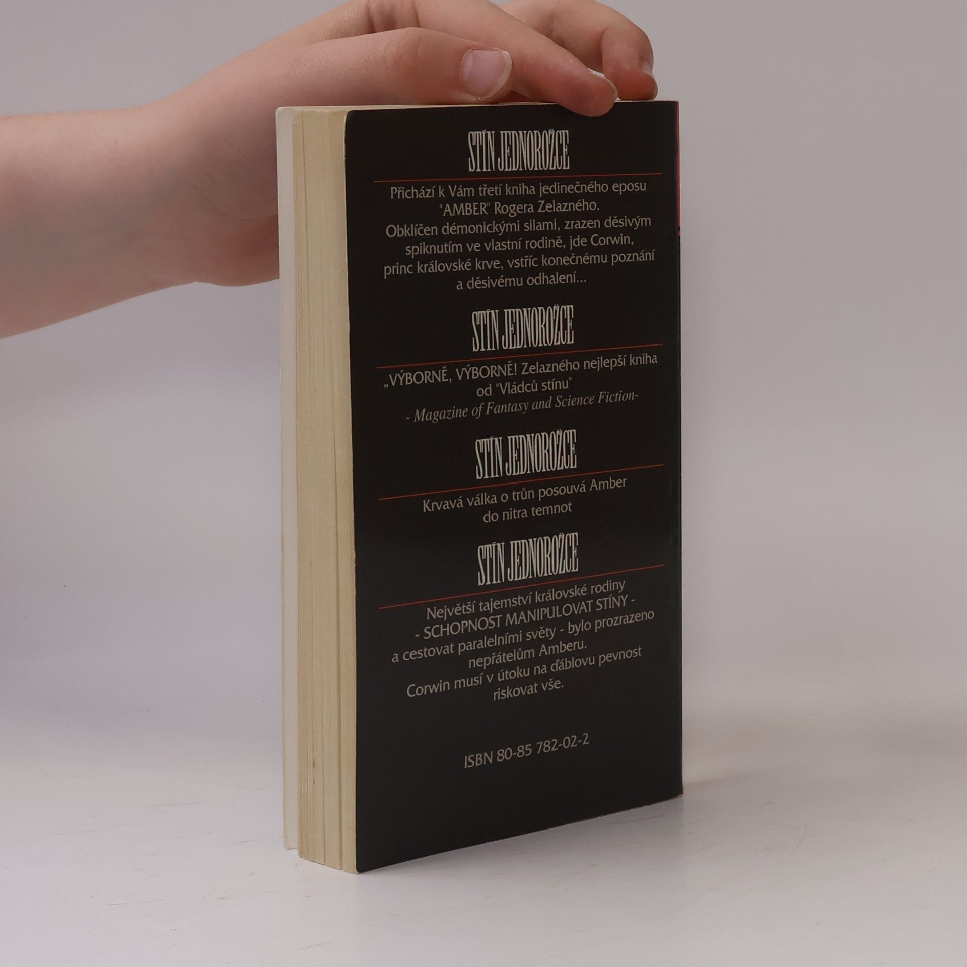 Roger Zelazny Tajemný Amber 2. Stín jednorožce