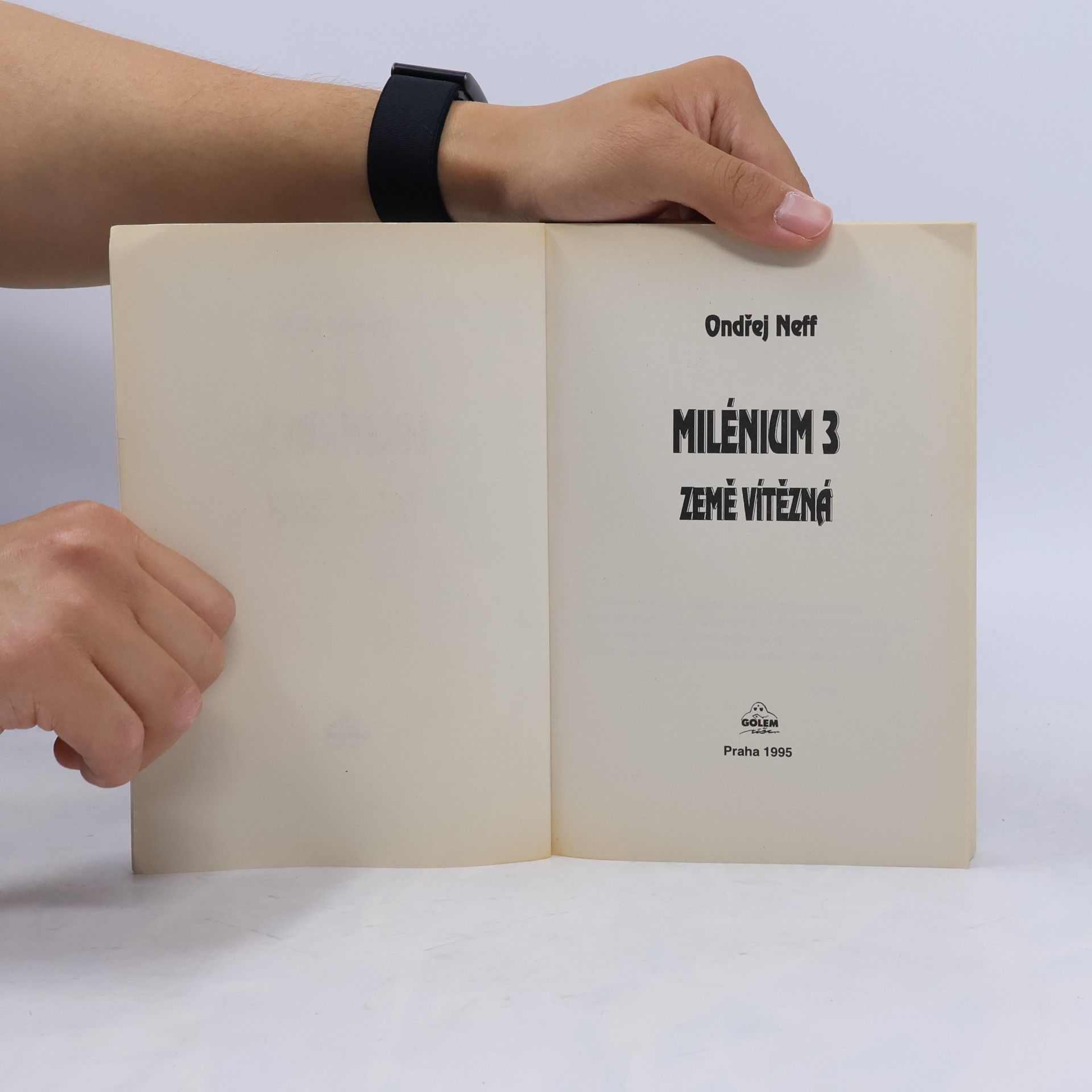 Ondřej Neff Milénium 3. Země vítězná