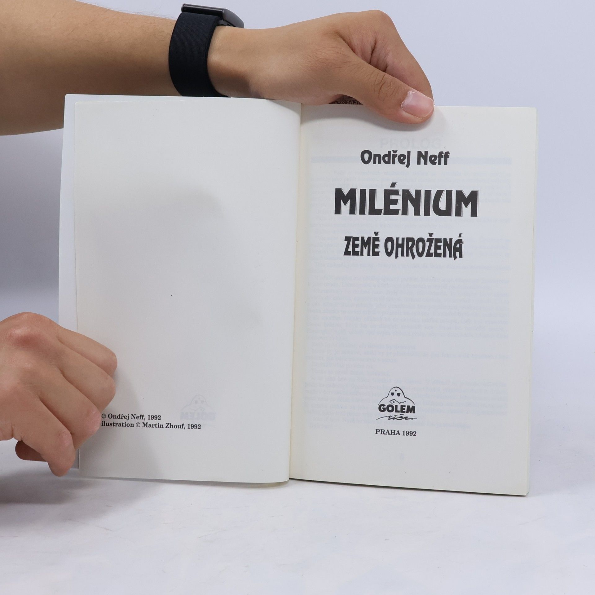 Ondřej Neff Milénium. Země ohrožená