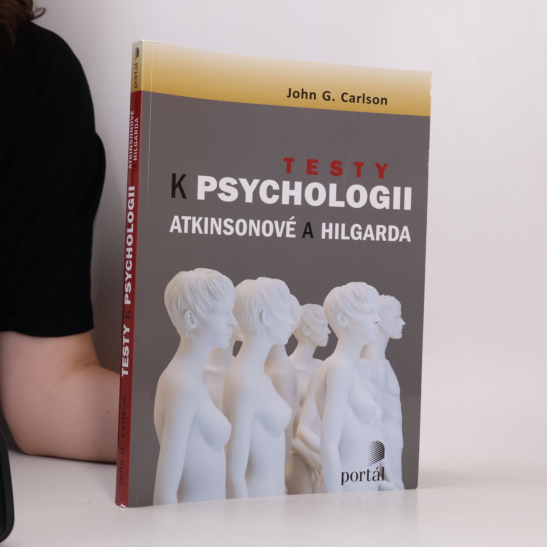 John G. Carlson Testy k Psychologii Atkinsonové a Hilgarda