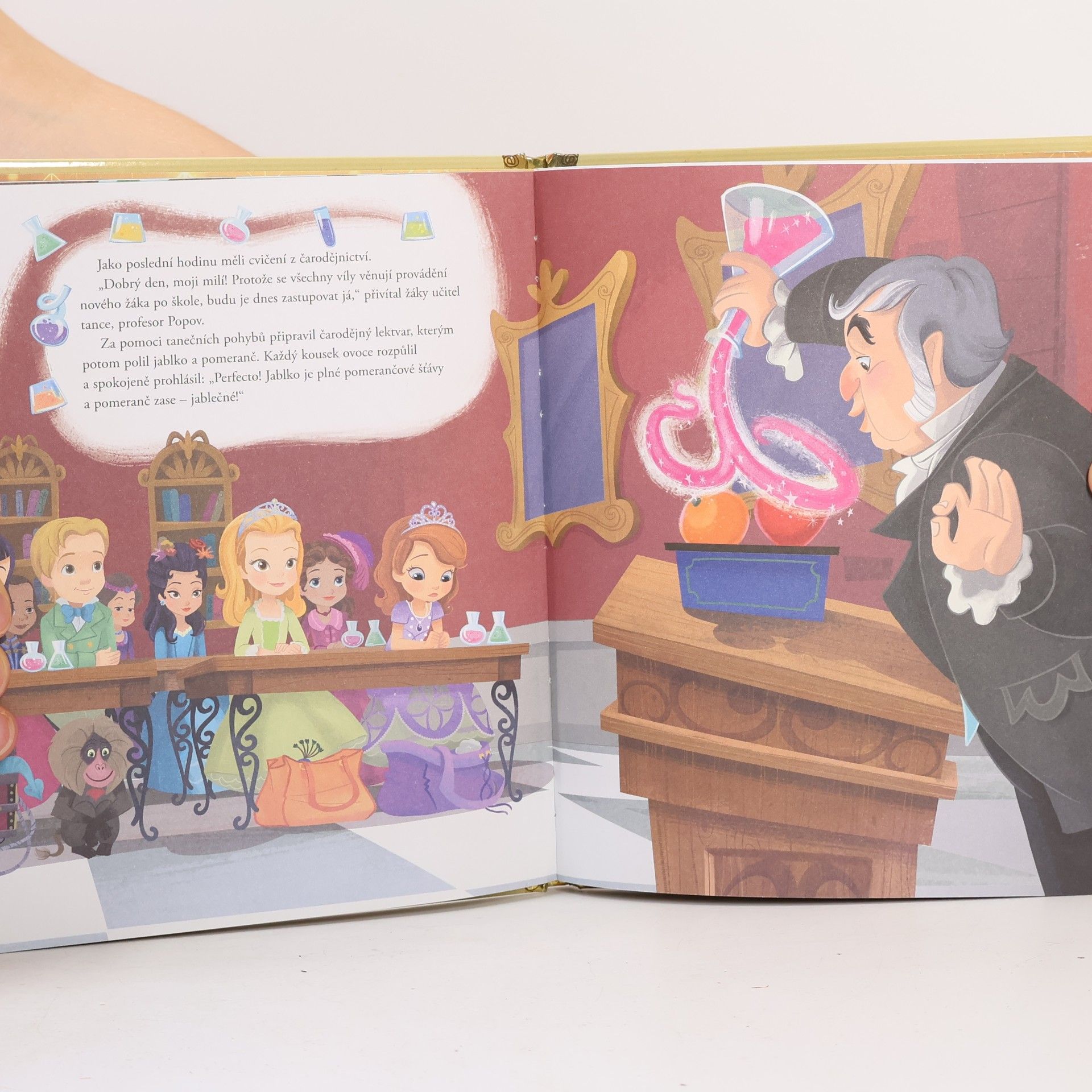 Walt Disney Zlatá sbírka pohádek 111. Sofie První. Pomíchaná zvířátka