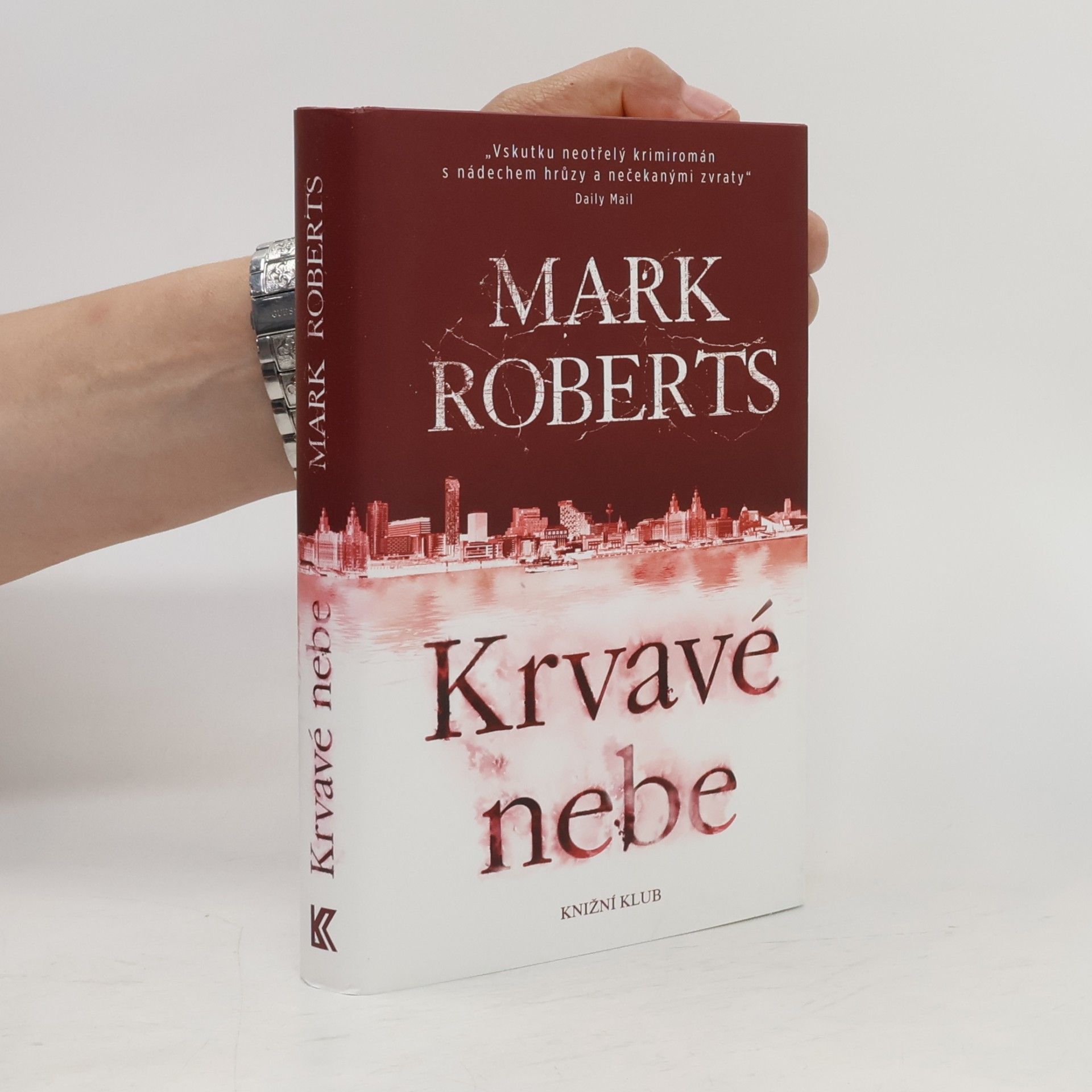 Mark Roberts Krvavé nebe