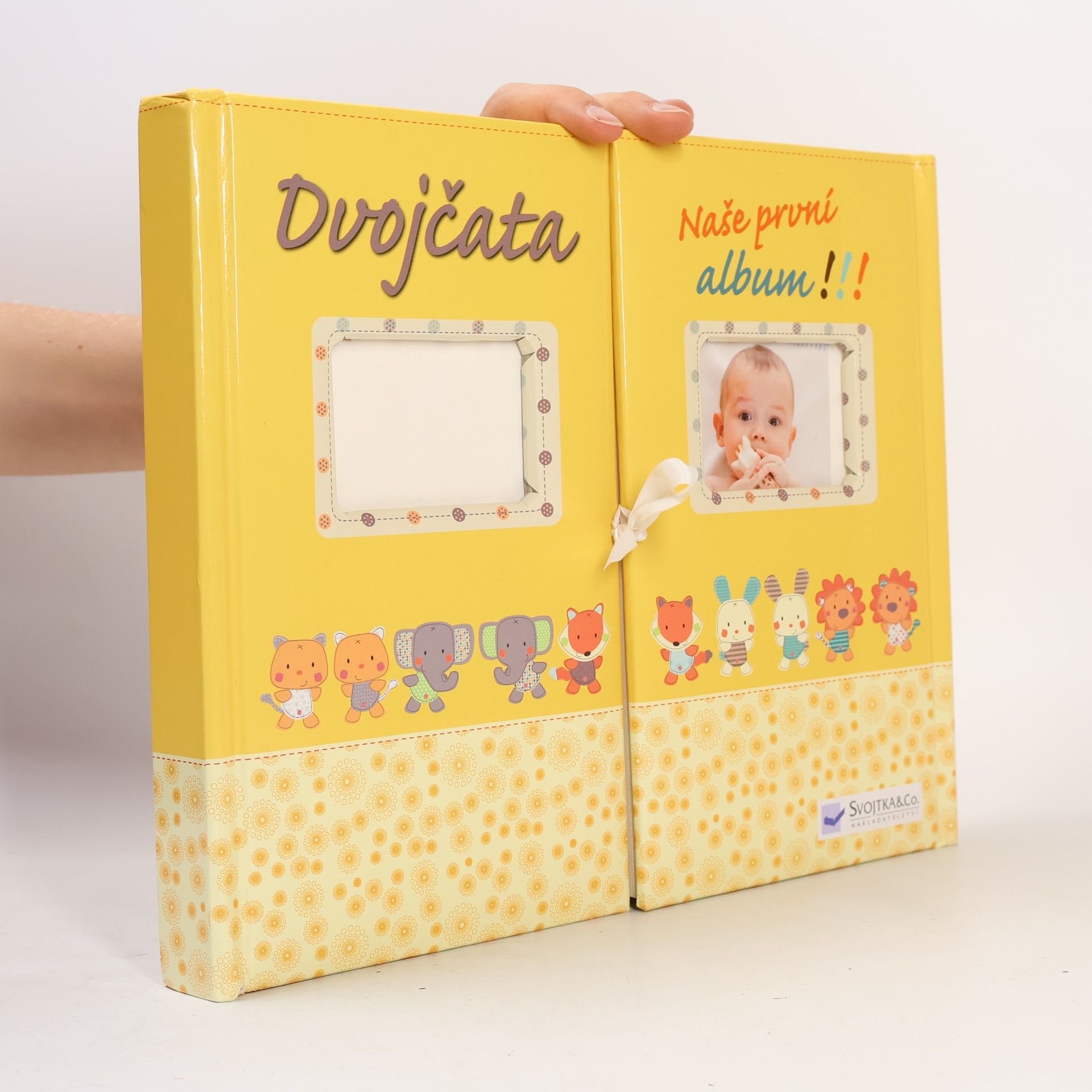Autorenkollektiv Dvojčata - naše první album Naše první album