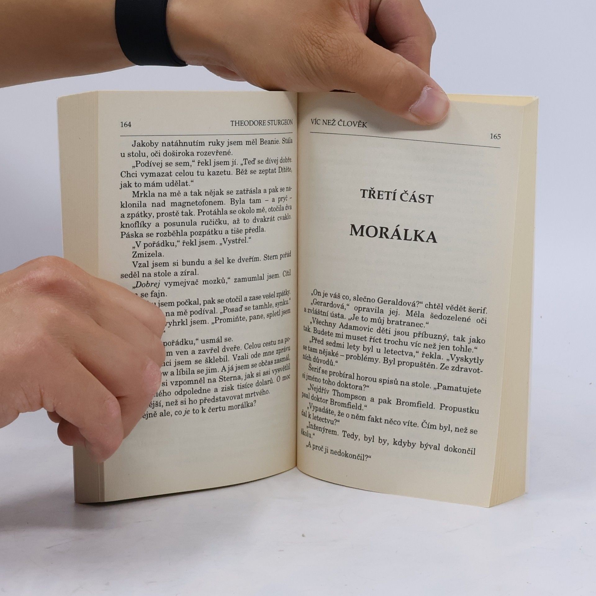 Theodore Sturgeon Víc než člověk