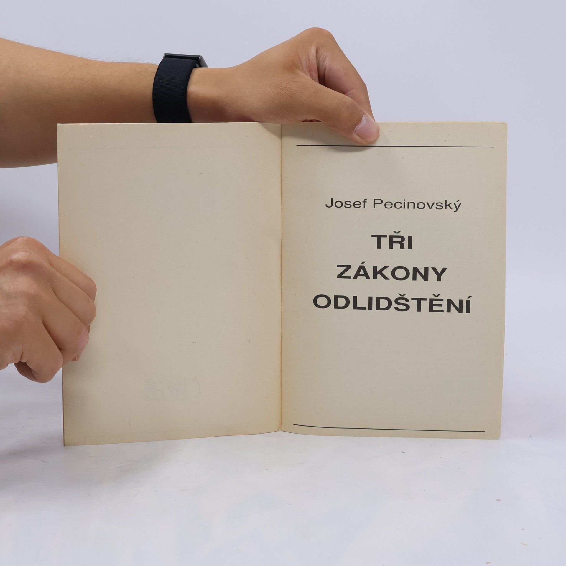 Josef Pecinovský Tři zákony odlidštění